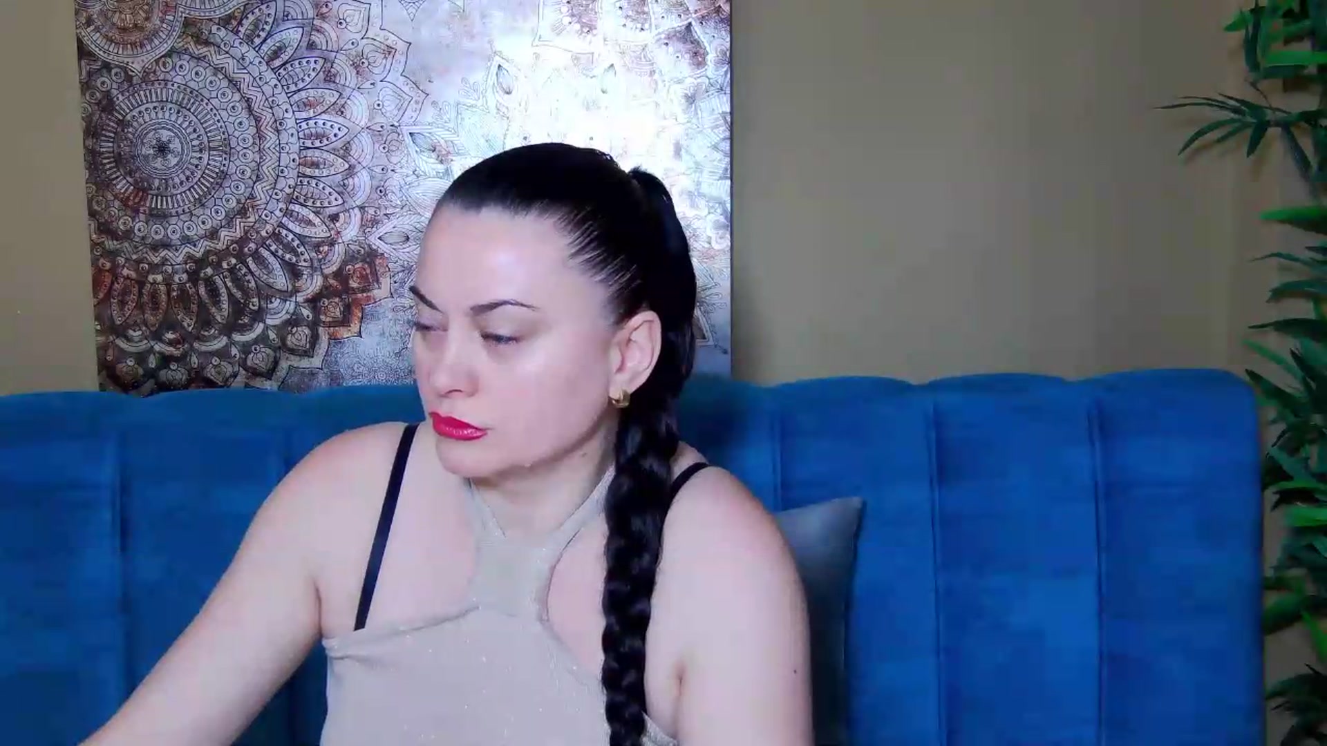 Gallery image thumbnail from ForeverChic's myfreecams stream on, 06/22/2026, 05:45 image 13 of 20