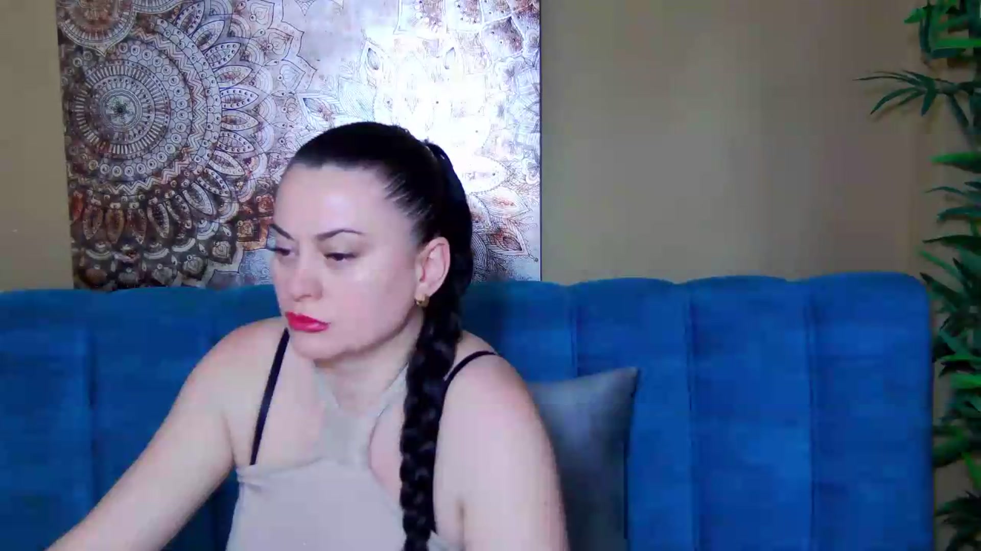 Gallery image thumbnail from ForeverChic's myfreecams stream on, 06/22/2026, 05:45 image 19 of 20