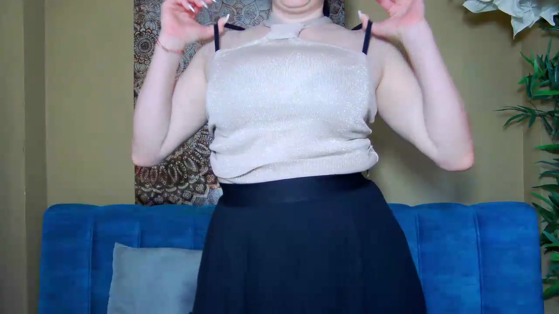 Gallery image thumbnail from ForeverChic's myfreecams stream on, 06/22/2026, 08:44 image 4 of 20