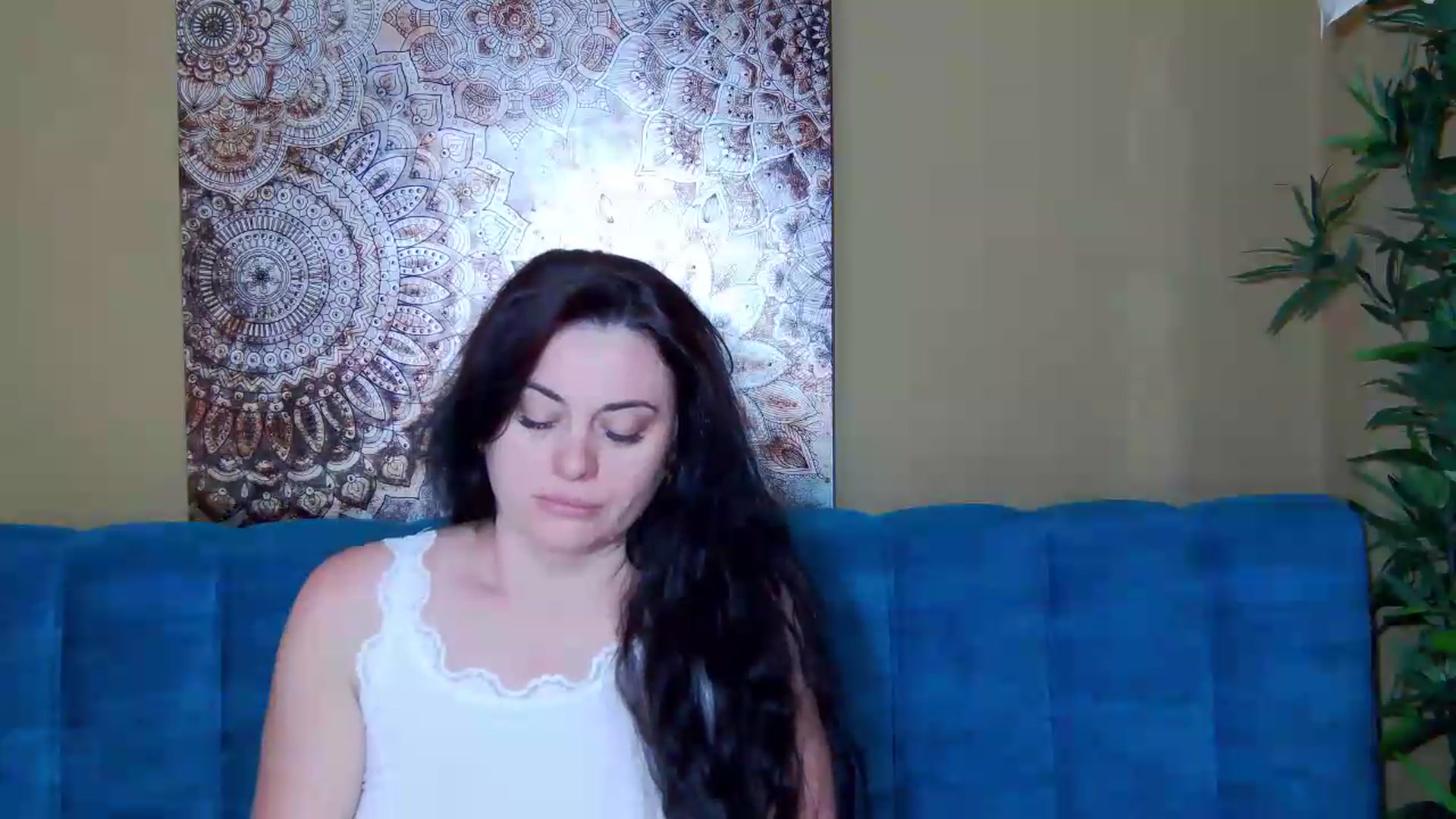 Gallery image thumbnail from ForeverChic's myfreecams stream on, 06/27/2026, 07:24 image 17 of 20