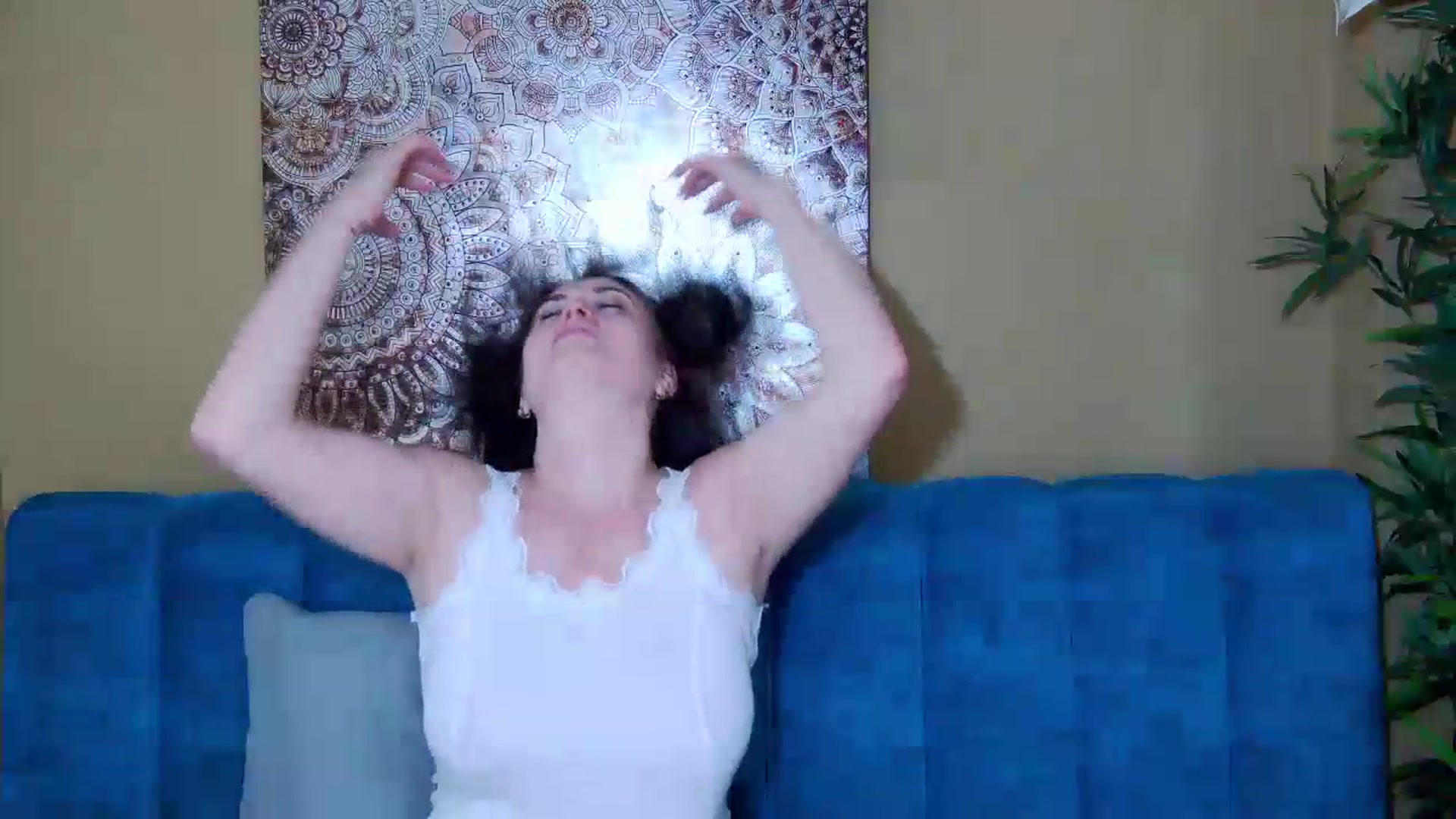 Gallery image thumbnail from ForeverChic's myfreecams stream on, 06/27/2026, 09:35 image 6 of 20