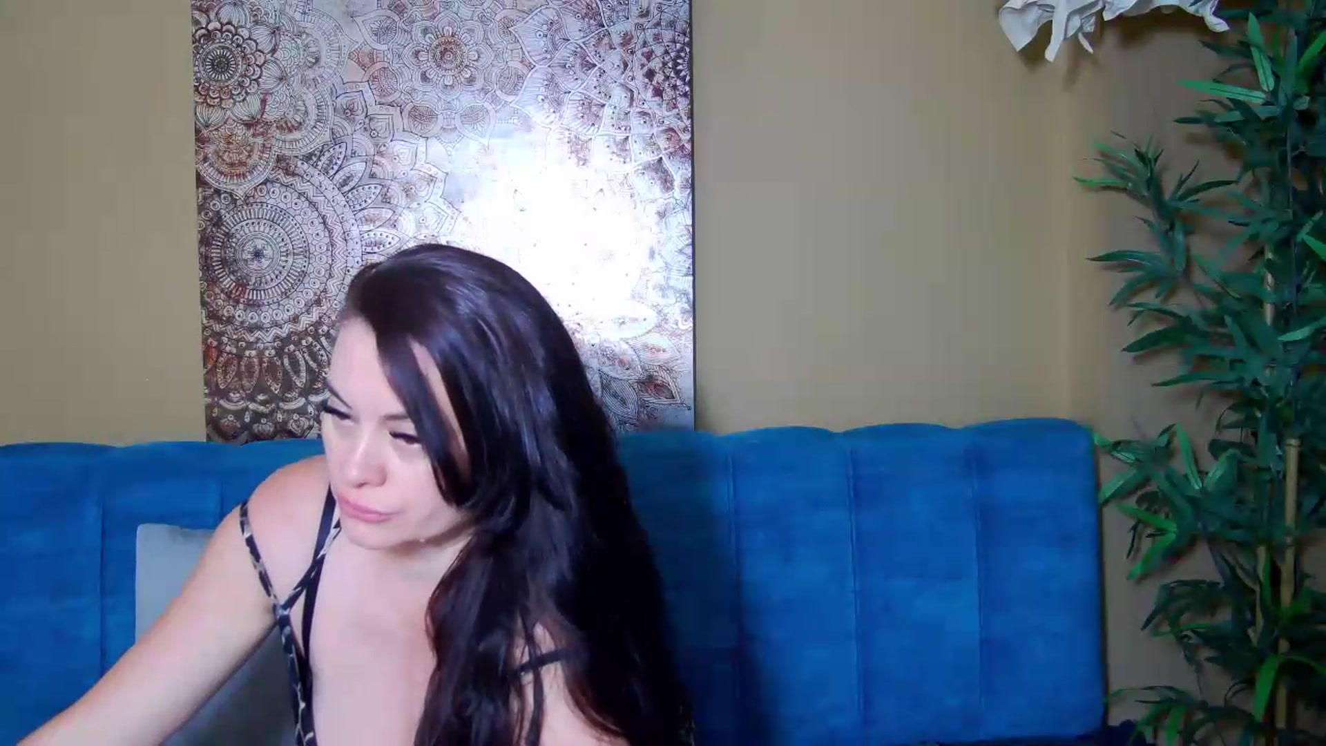 Gallery image thumbnail from ForeverChic's myfreecams stream on, 07/05/2026, 01:31 image 9 of 20