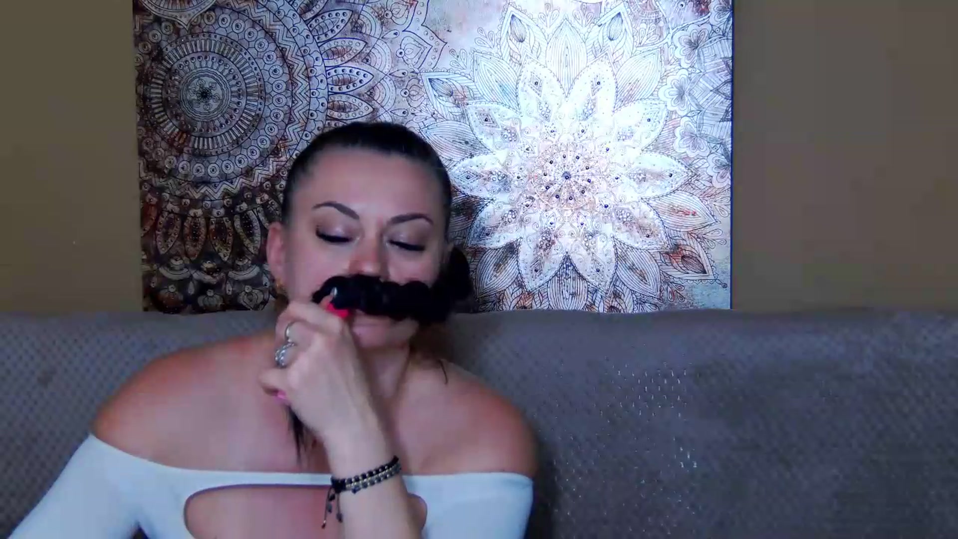 Gallery image thumbnail from ForeverChic's myfreecams stream on, 07/12/2026, 24:01 image 17 of 20