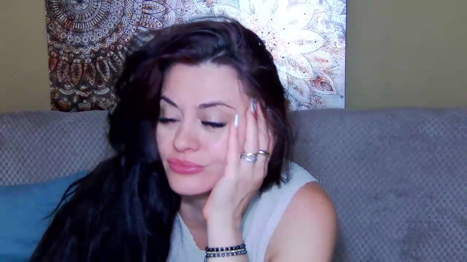 Gallery image thumbnail from ForeverChic's myfreecams stream on, 07/14/2026, 24:20 image 4 of 20
