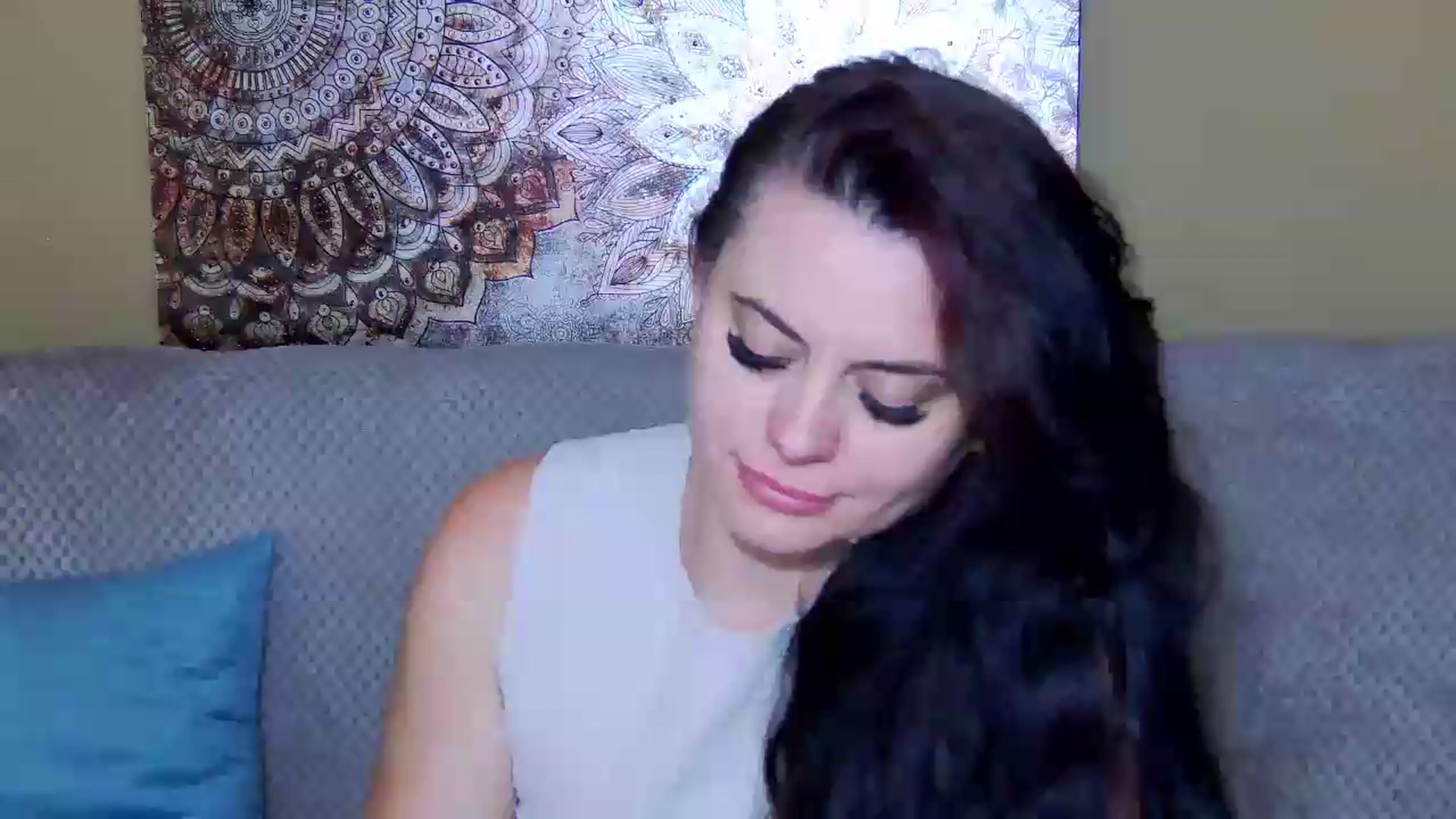 Gallery image thumbnail from ForeverChic's myfreecams stream on, 07/14/2026, 24:20 image 15 of 20