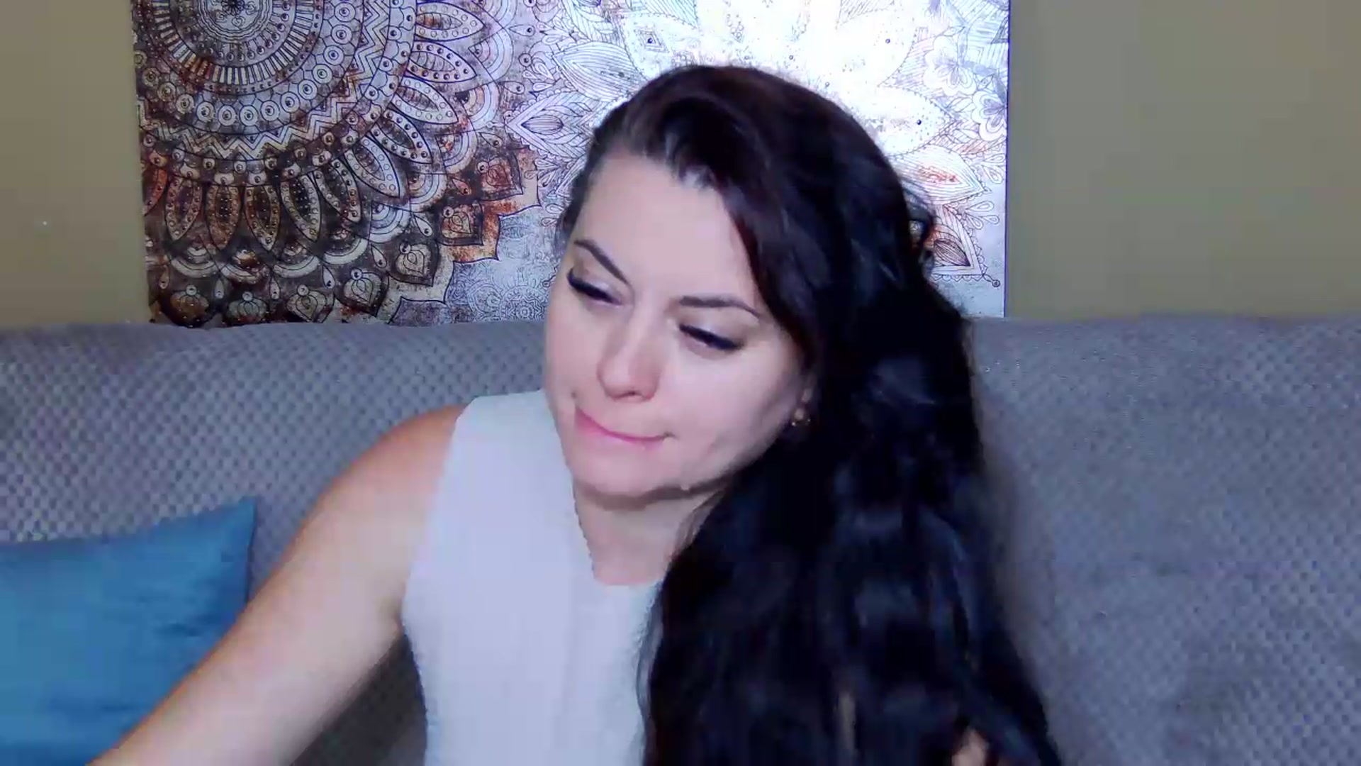 Gallery image thumbnail from ForeverChic's myfreecams stream on, 07/14/2026, 24:20 image 19 of 20