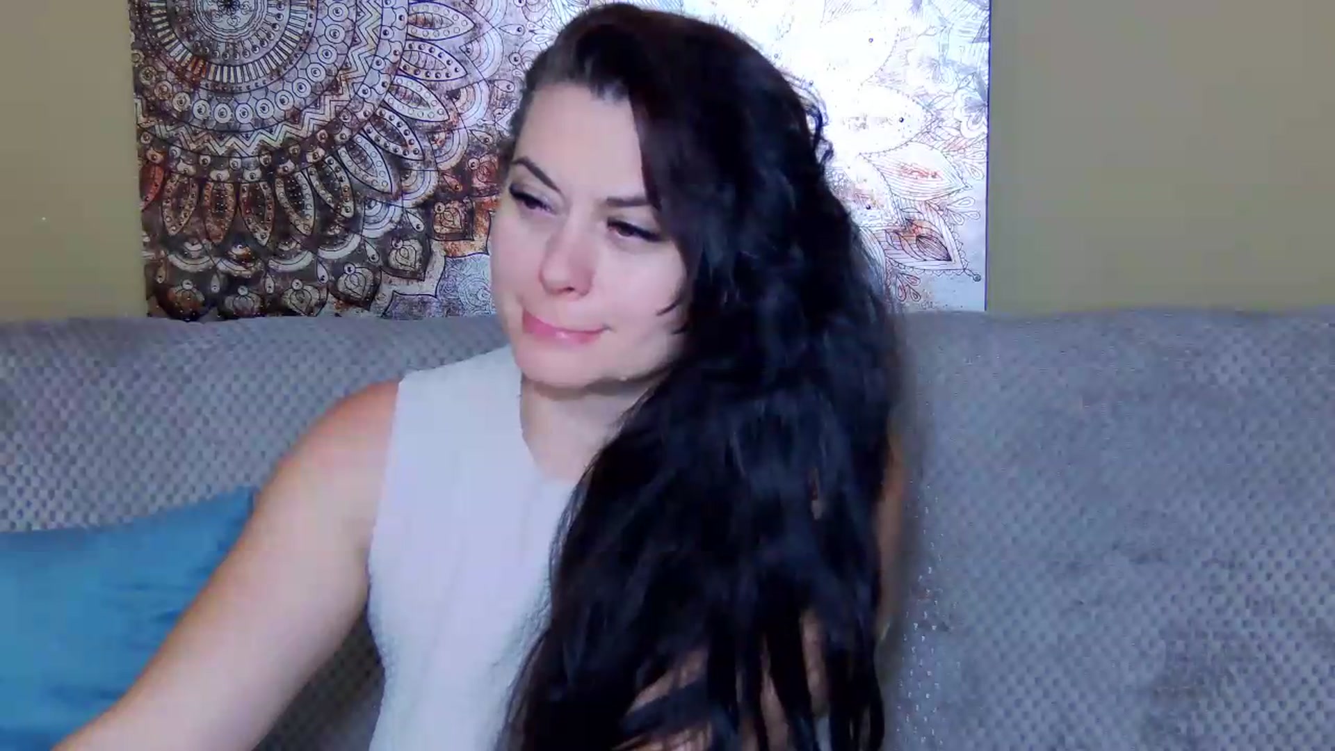 Gallery image thumbnail from ForeverChic's myfreecams stream on, 07/14/2026, 24:20 image 20 of 20