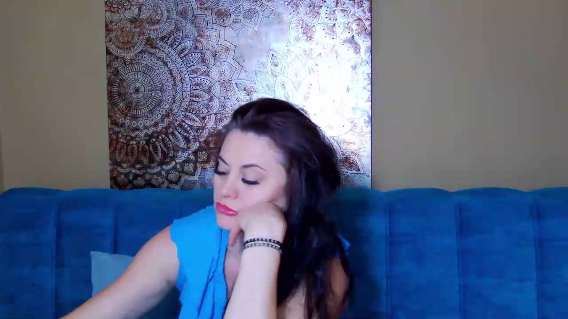 Gallery image thumbnail from ForeverChic's myfreecams stream on, 07/16/2026, 09:41 image 12 of 20