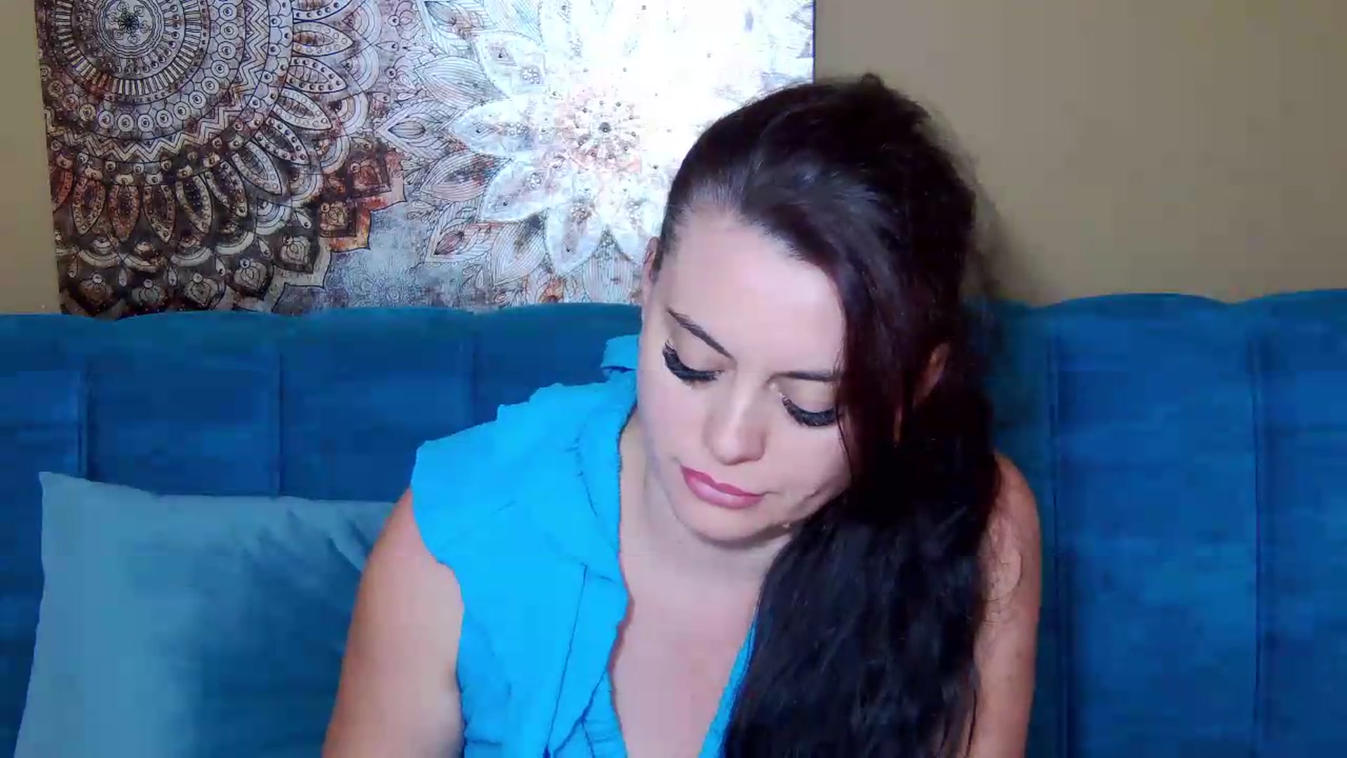 Gallery image thumbnail from ForeverChic's myfreecams stream on, 07/16/2026, 11:53 image 15 of 20
