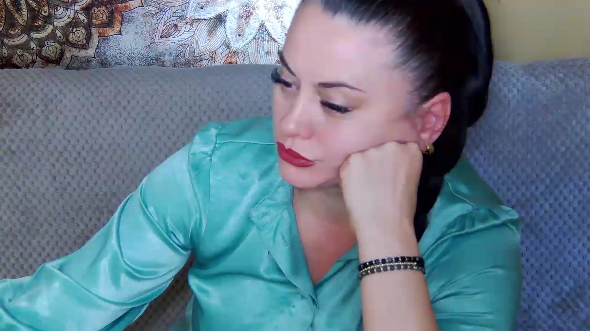 Gallery image thumbnail from ForeverChic's myfreecams stream on, 07/26/2026, 07:01 image 3 of 20