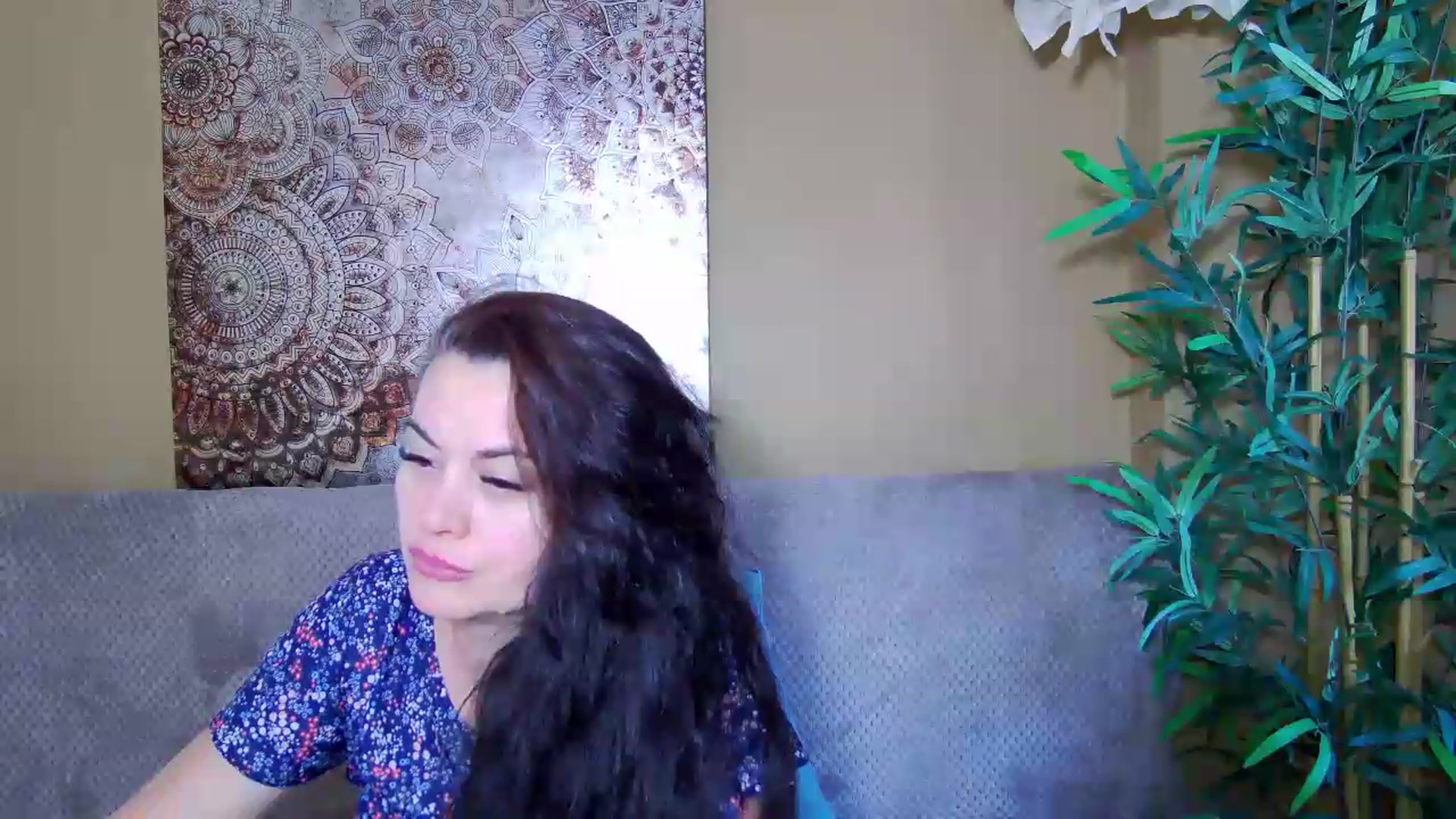 Gallery image thumbnail from ForeverChic's myfreecams stream on, 07/30/2026, 08:27 image 12 of 20