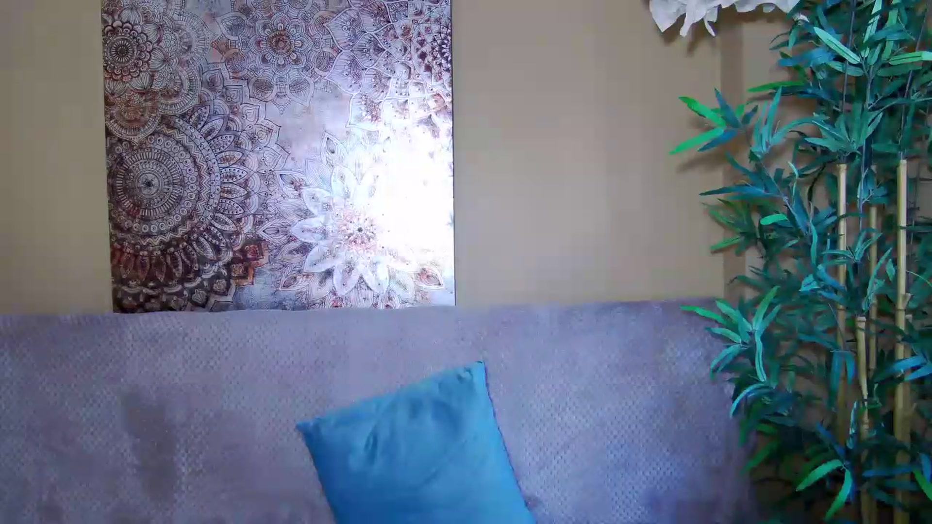 Gallery image thumbnail from ForeverChic's myfreecams stream on, 07/30/2026, 08:27 image 6 of 20