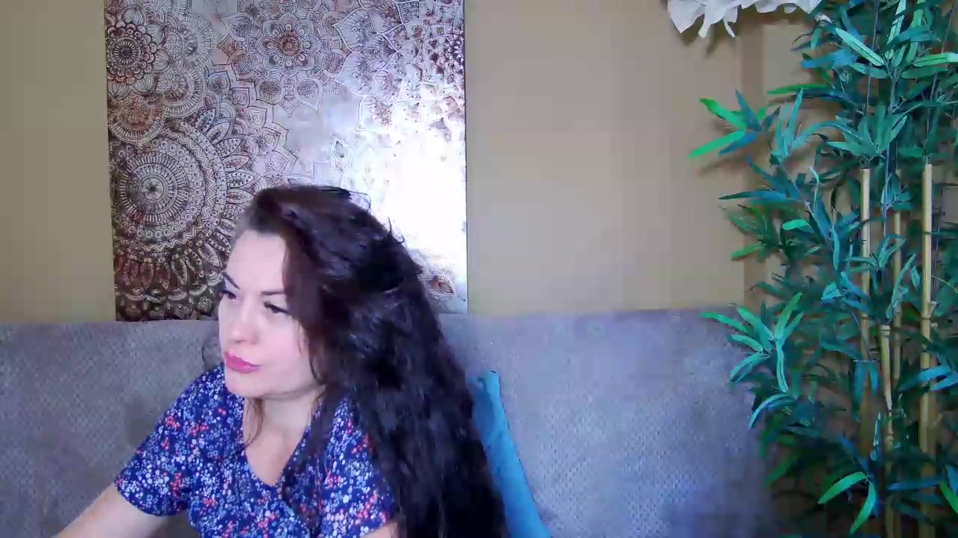 Gallery image thumbnail from ForeverChic's myfreecams stream on, 07/30/2026, 08:27 image 9 of 20