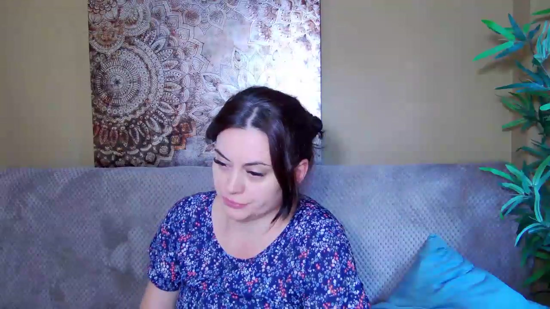 Gallery image thumbnail from ForeverChic's myfreecams stream on, 07/30/2026, 10:40 image 17 of 20
