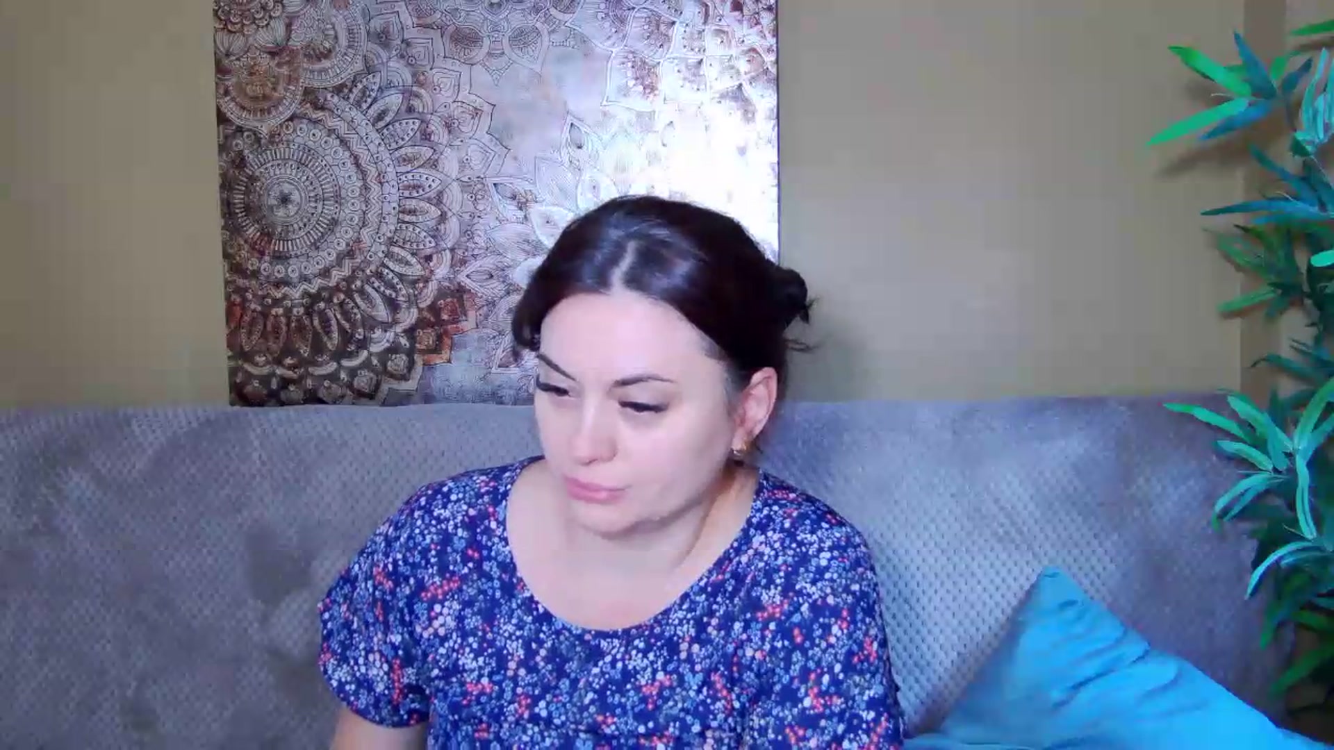 Gallery image thumbnail from ForeverChic's myfreecams stream on, 07/30/2026, 10:40 image 19 of 20