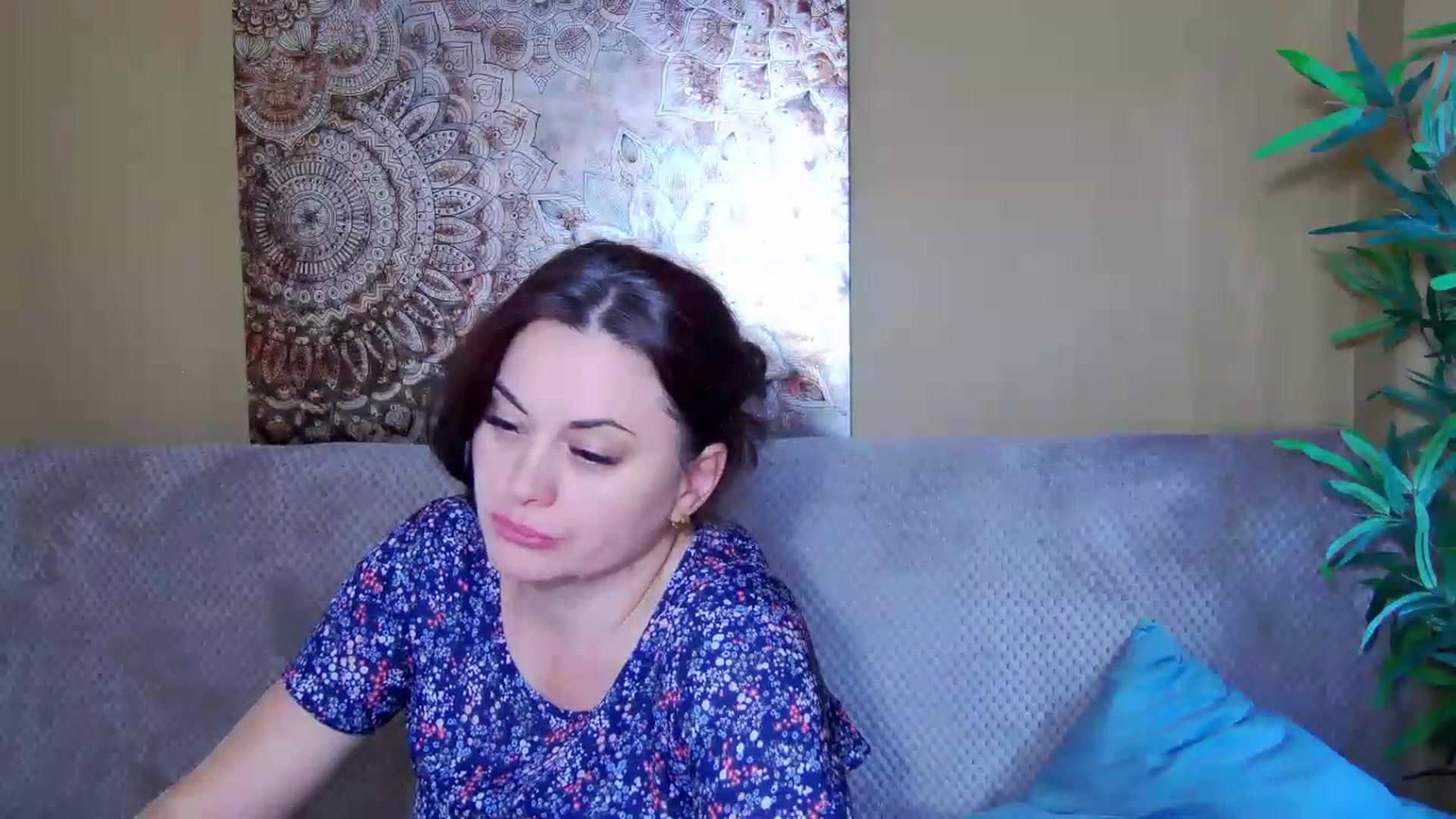 Gallery image thumbnail from ForeverChic's myfreecams stream on, 07/30/2026, 10:40 image 9 of 20