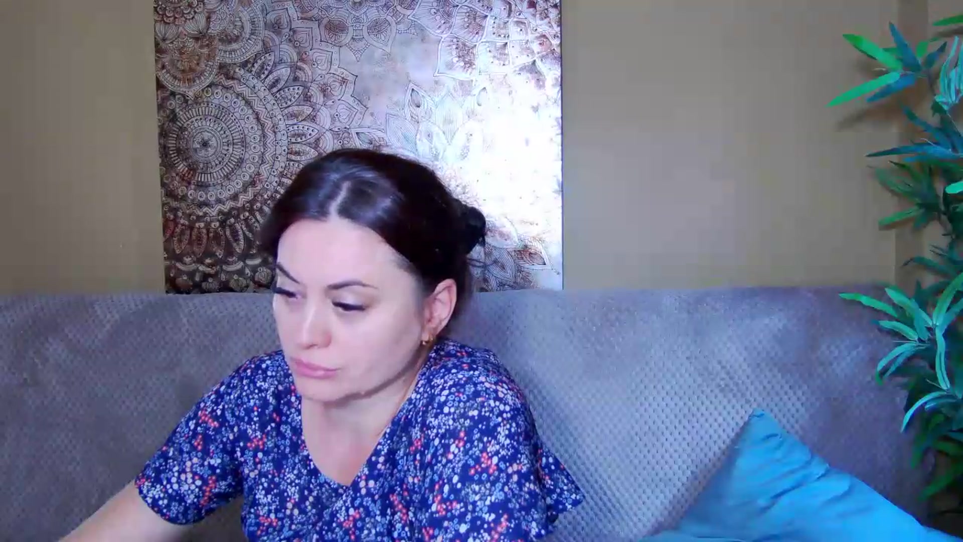 Gallery image thumbnail from ForeverChic's myfreecams stream on, 07/30/2026, 10:40 image 18 of 20