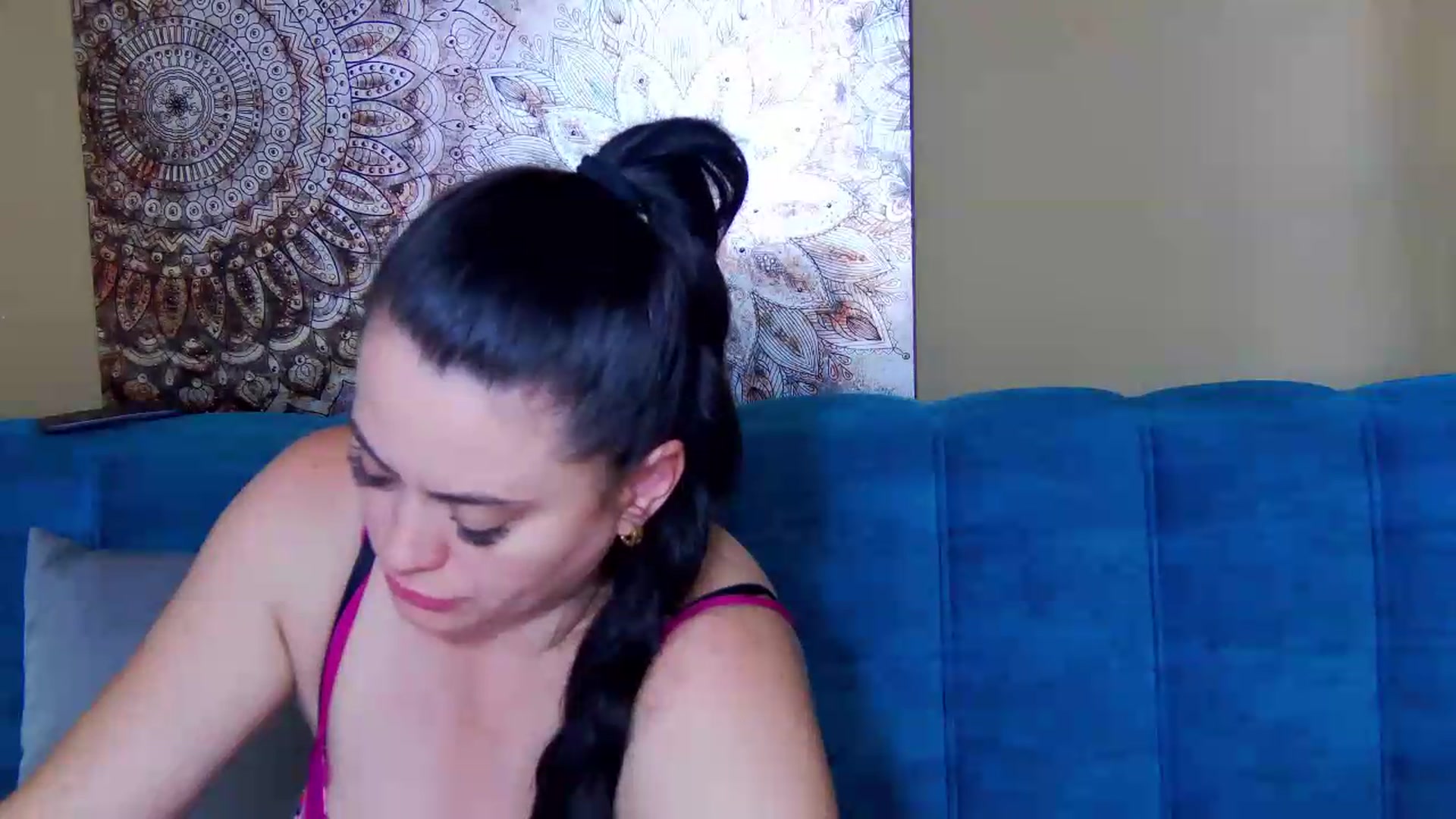 Gallery image thumbnail from ForeverChic's myfreecams stream on, 08/10/2026, 08:12 image 15 of 20