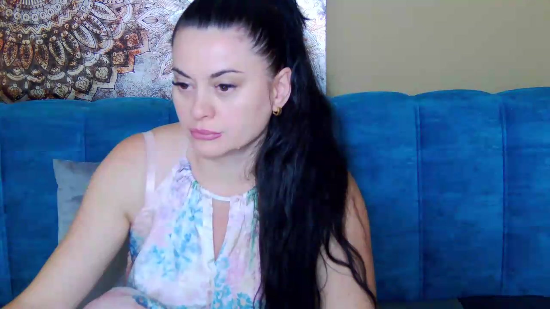 Gallery image thumbnail from ForeverChic's myfreecams stream on, 08/12/2026, 06:00 image 5 of 20