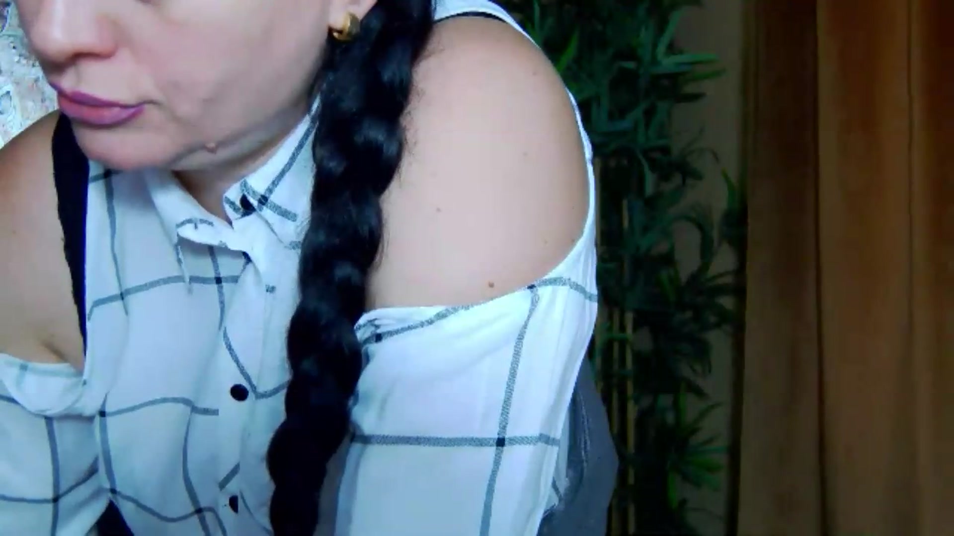 Gallery image thumbnail from ForeverChic's myfreecams stream on, 08/13/2026, 06:20 image 9 of 20
