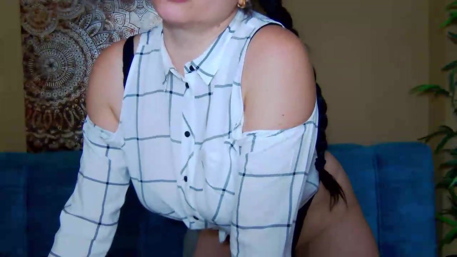 Gallery image thumbnail from ForeverChic's myfreecams stream on, 08/13/2026, 08:34 image 10 of 20