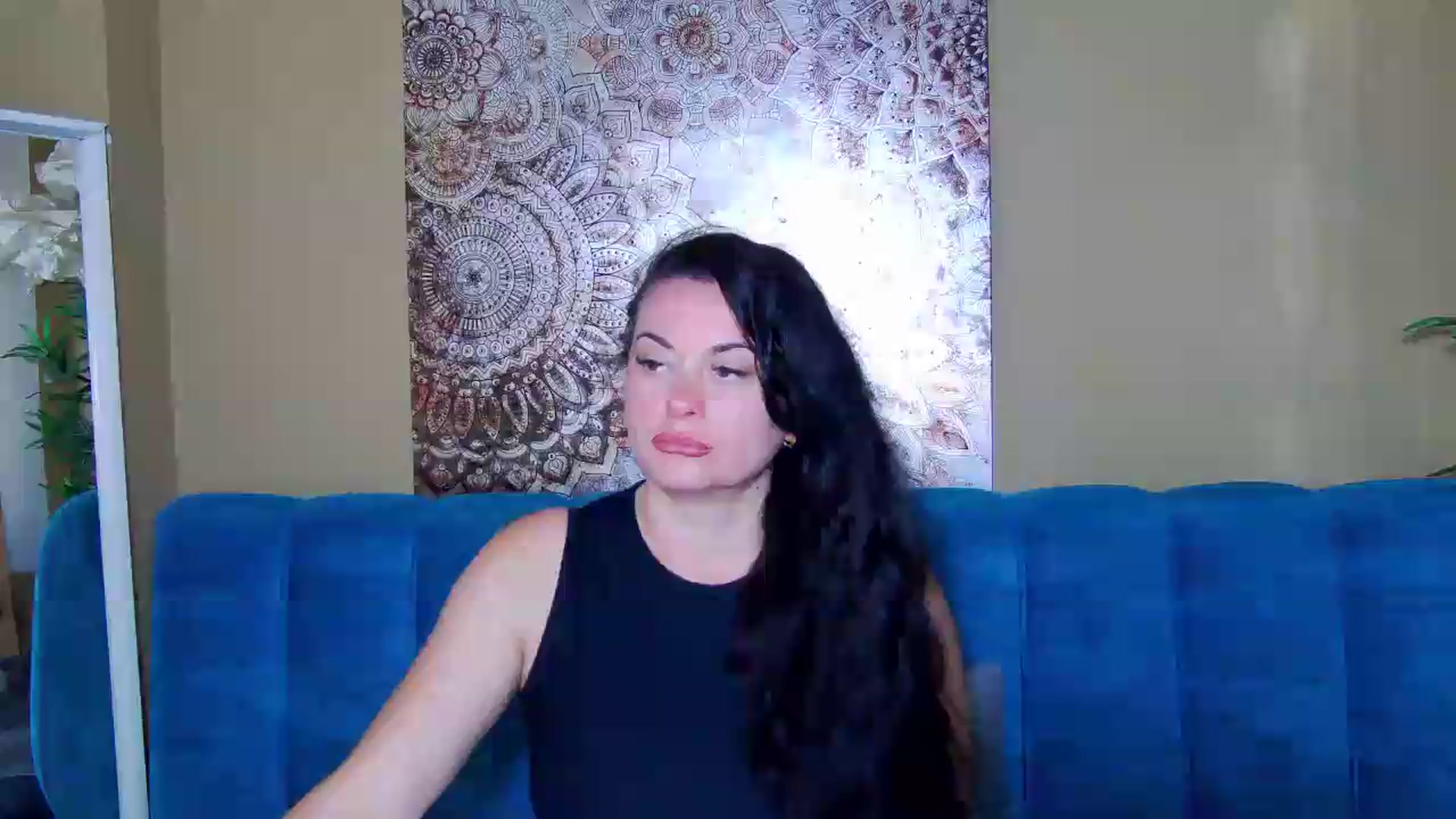 Gallery image thumbnail from ForeverChic's myfreecams stream on, 08/18/2026, 05:36 image 14 of 20