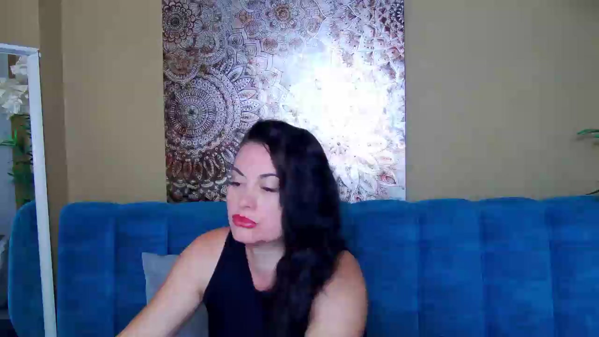 Gallery image thumbnail from ForeverChic's myfreecams stream on, 08/18/2026, 05:36 image 1 of 20