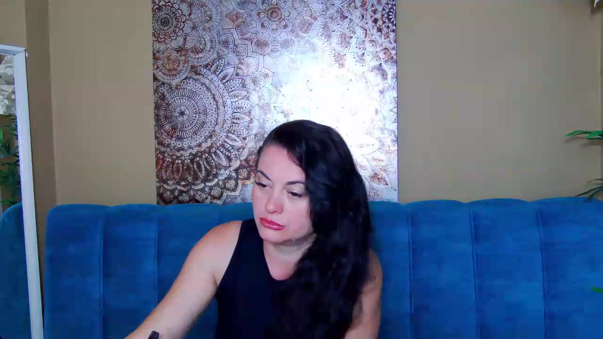 Gallery image thumbnail from ForeverChic's myfreecams stream on, 08/18/2026, 05:36 image 6 of 20