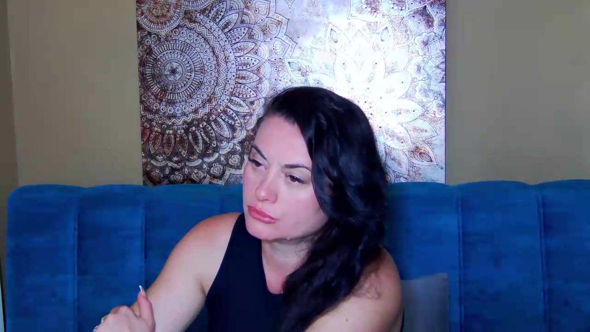 Gallery image thumbnail from ForeverChic's myfreecams stream on, 08/18/2026, 05:36 image 18 of 20