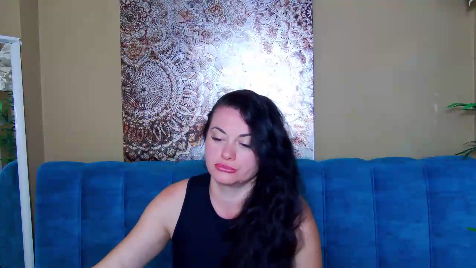 Gallery image thumbnail from ForeverChic's myfreecams stream on, 08/18/2026, 05:36 image 9 of 20
