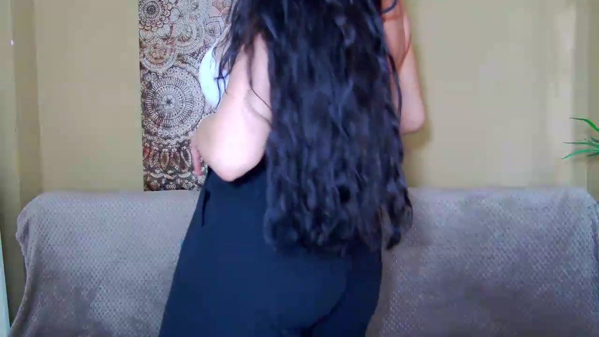 Gallery image thumbnail from ForeverChic's myfreecams stream on, 08/22/2026, 09:10 image 18 of 20