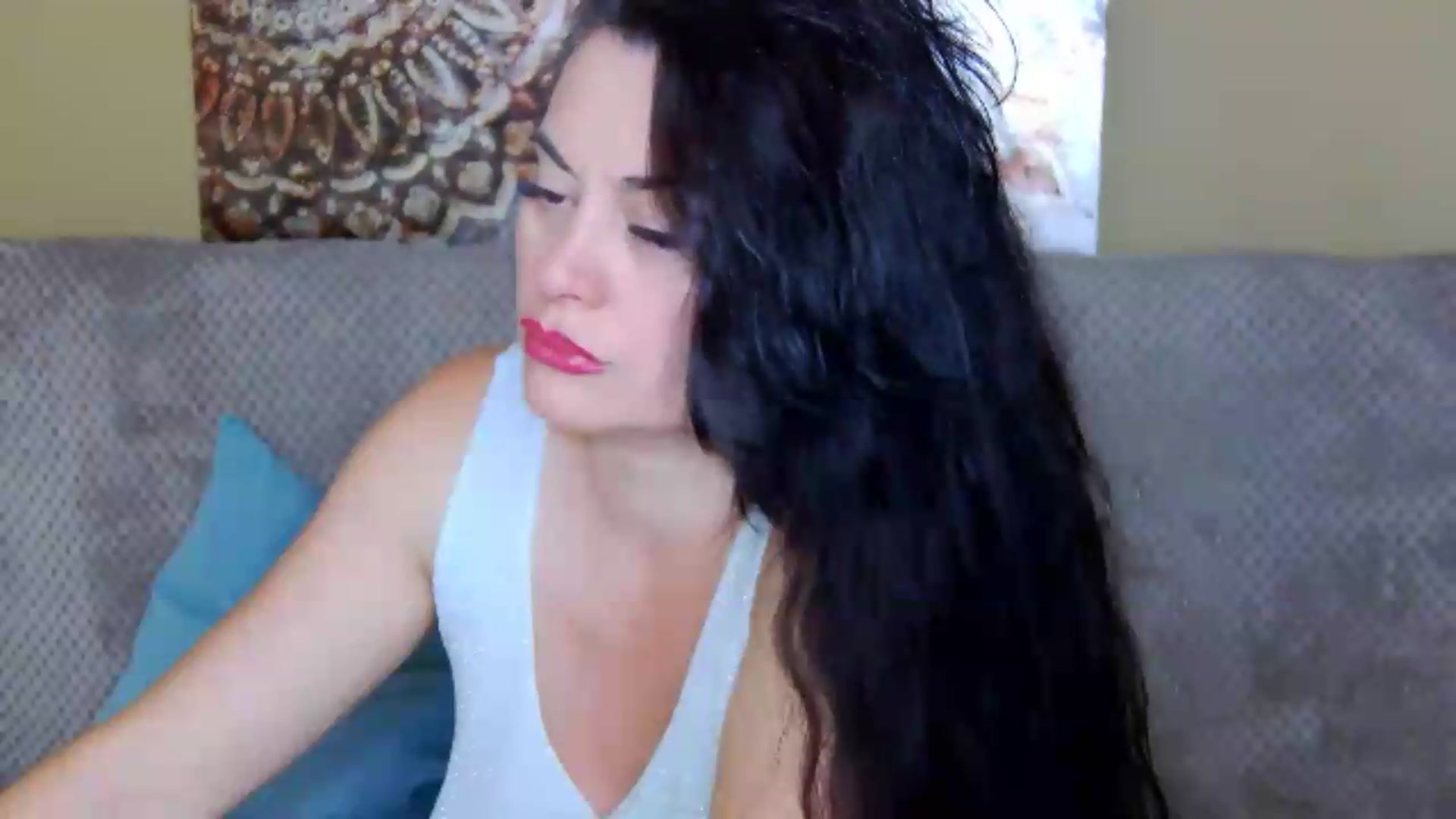Gallery image thumbnail from ForeverChic's myfreecams stream on, 08/26/2026, 08:05 image 10 of 20