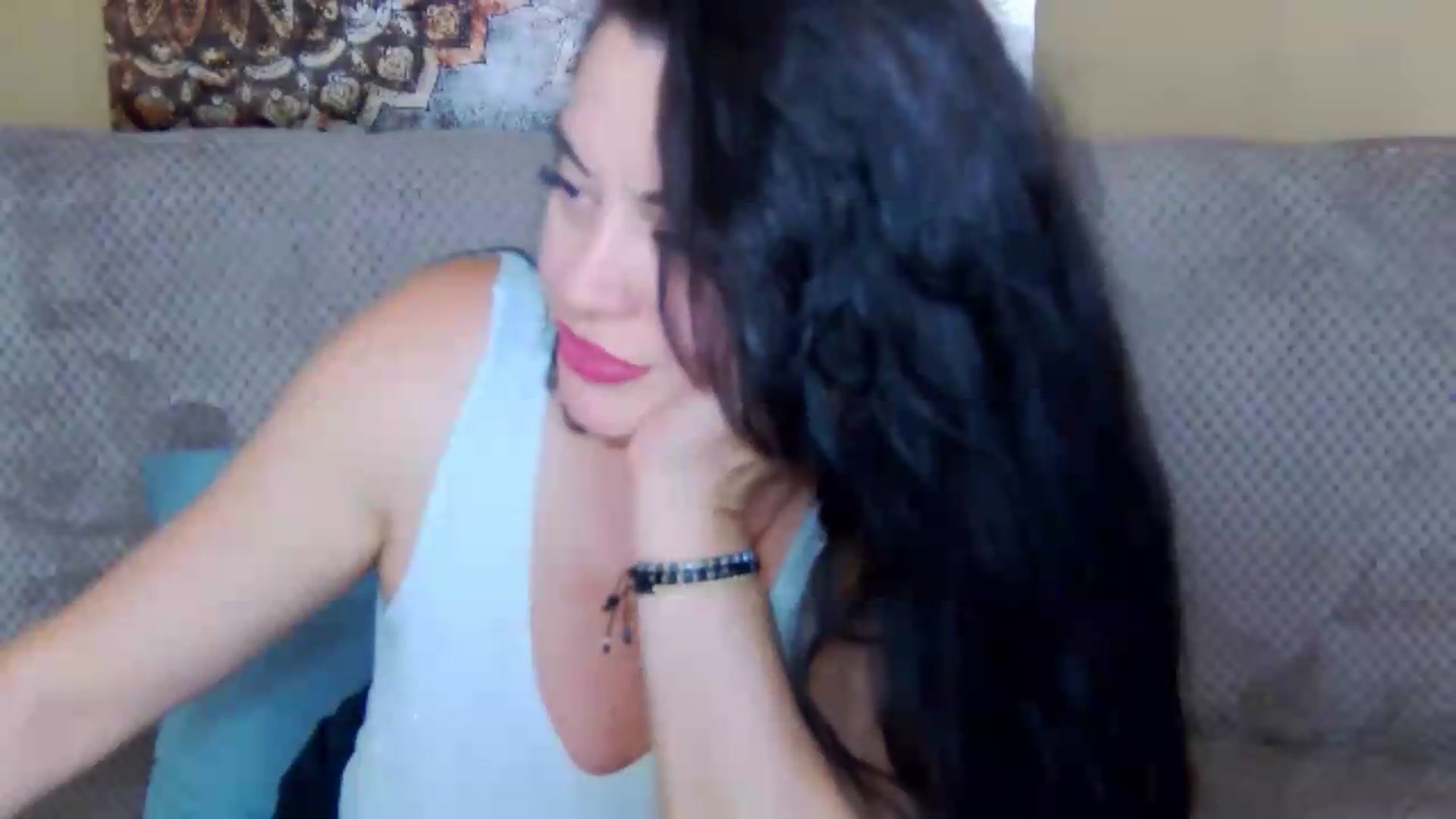 Gallery image thumbnail from ForeverChic's myfreecams stream on, 08/26/2026, 10:11 image 17 of 20