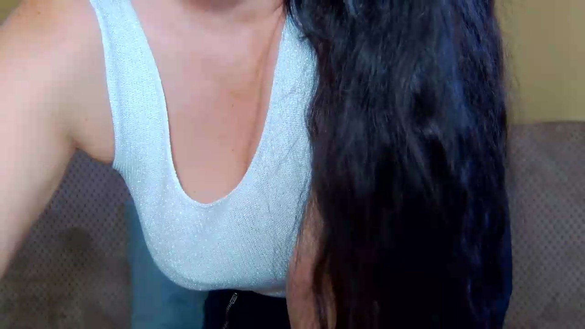 Gallery image thumbnail from ForeverChic's myfreecams stream on, 08/26/2026, 10:47 image 17 of 20