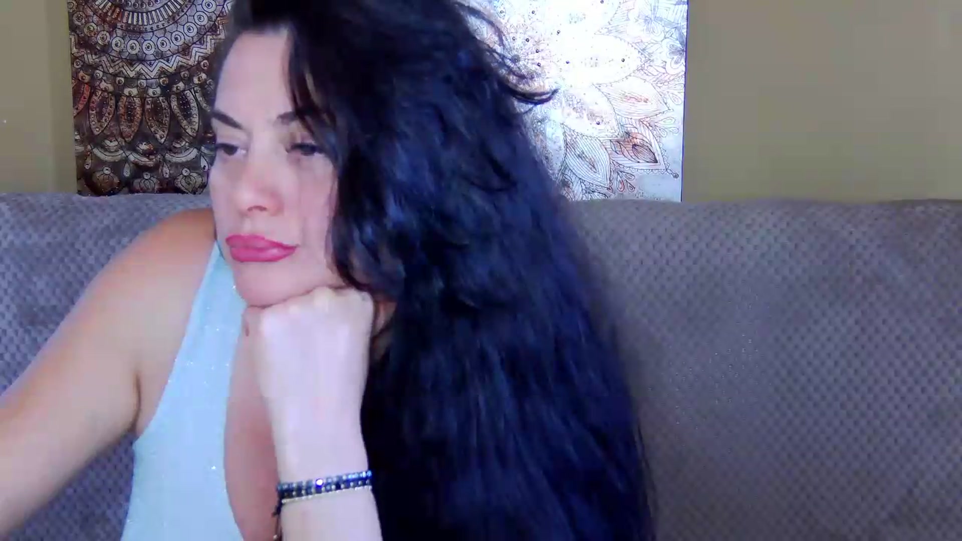 Gallery image thumbnail from ForeverChic's myfreecams stream on, 08/26/2026, 10:47 image 5 of 20