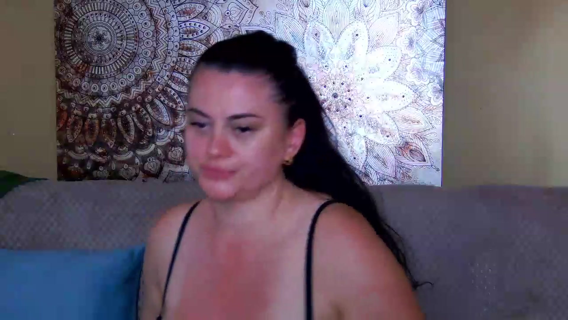 Gallery image thumbnail from ForeverChic's myfreecams stream on, 08/27/2026, 11:58 image 17 of 20