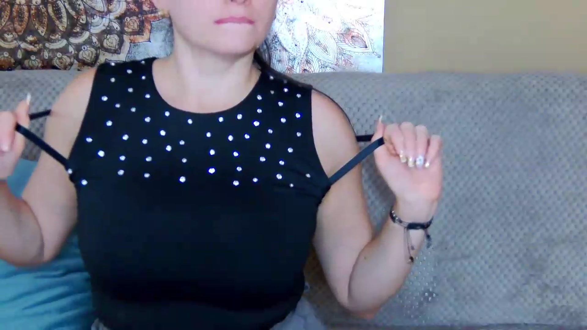 Gallery image thumbnail from ForeverChic's myfreecams stream on, 08/28/2026, 08:02 image 9 of 20