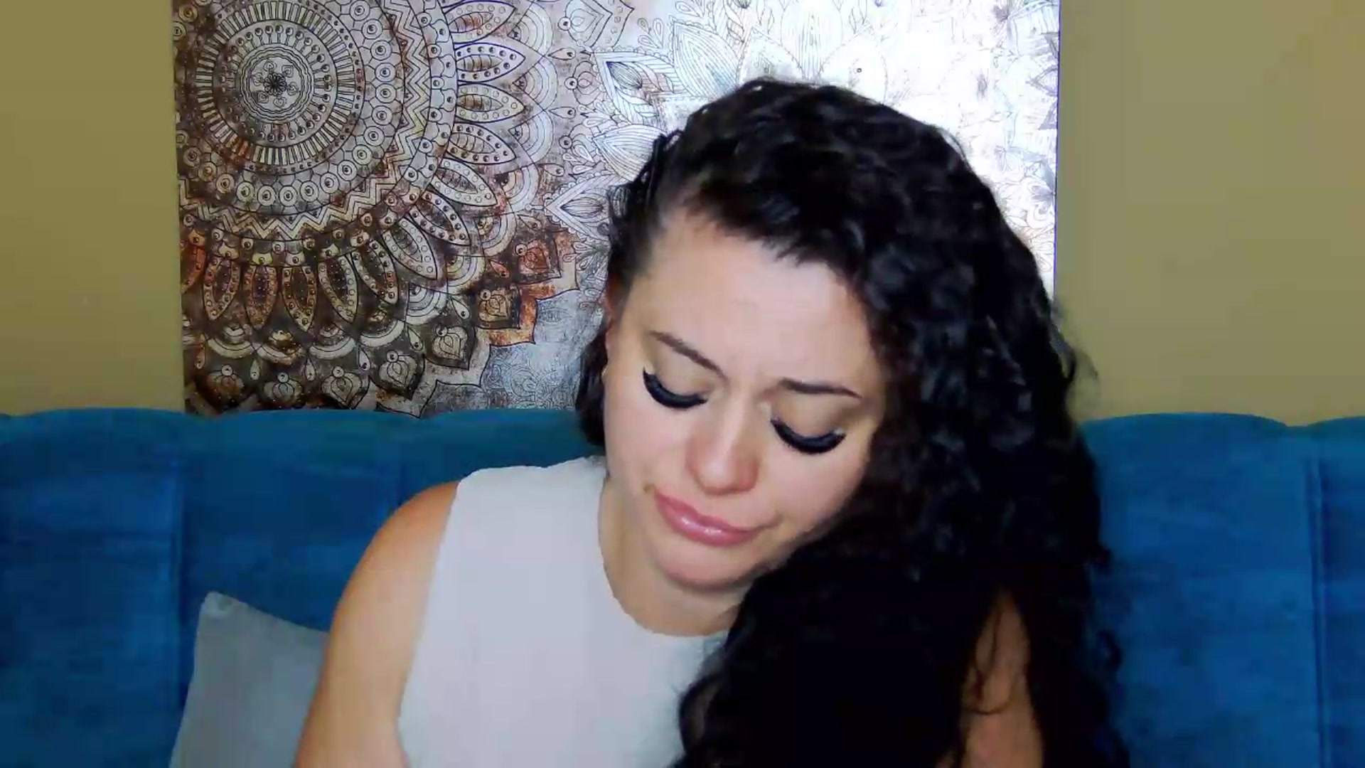 Gallery image thumbnail from ForeverChic's myfreecams stream on, 09/01/2026, 11:02 image 9 of 20