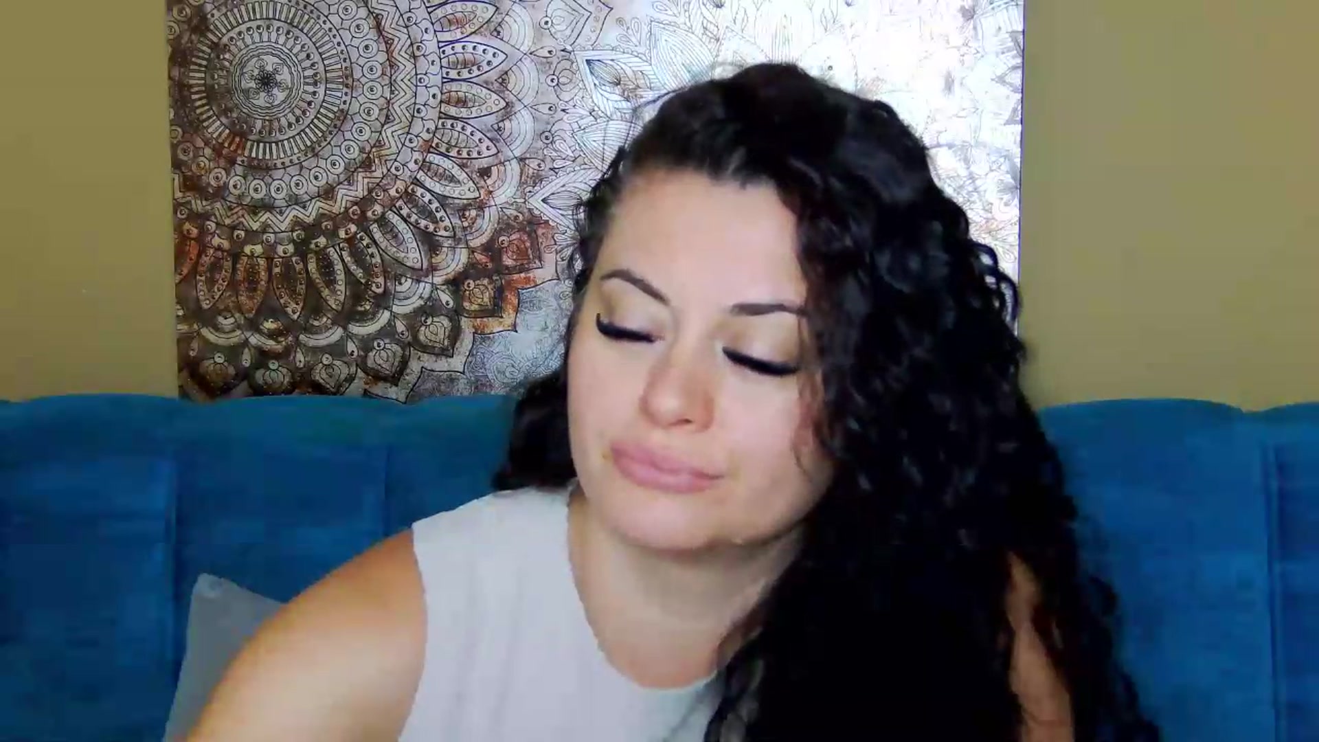 Gallery image thumbnail from ForeverChic's myfreecams stream on, 09/01/2026, 11:02 image 11 of 20