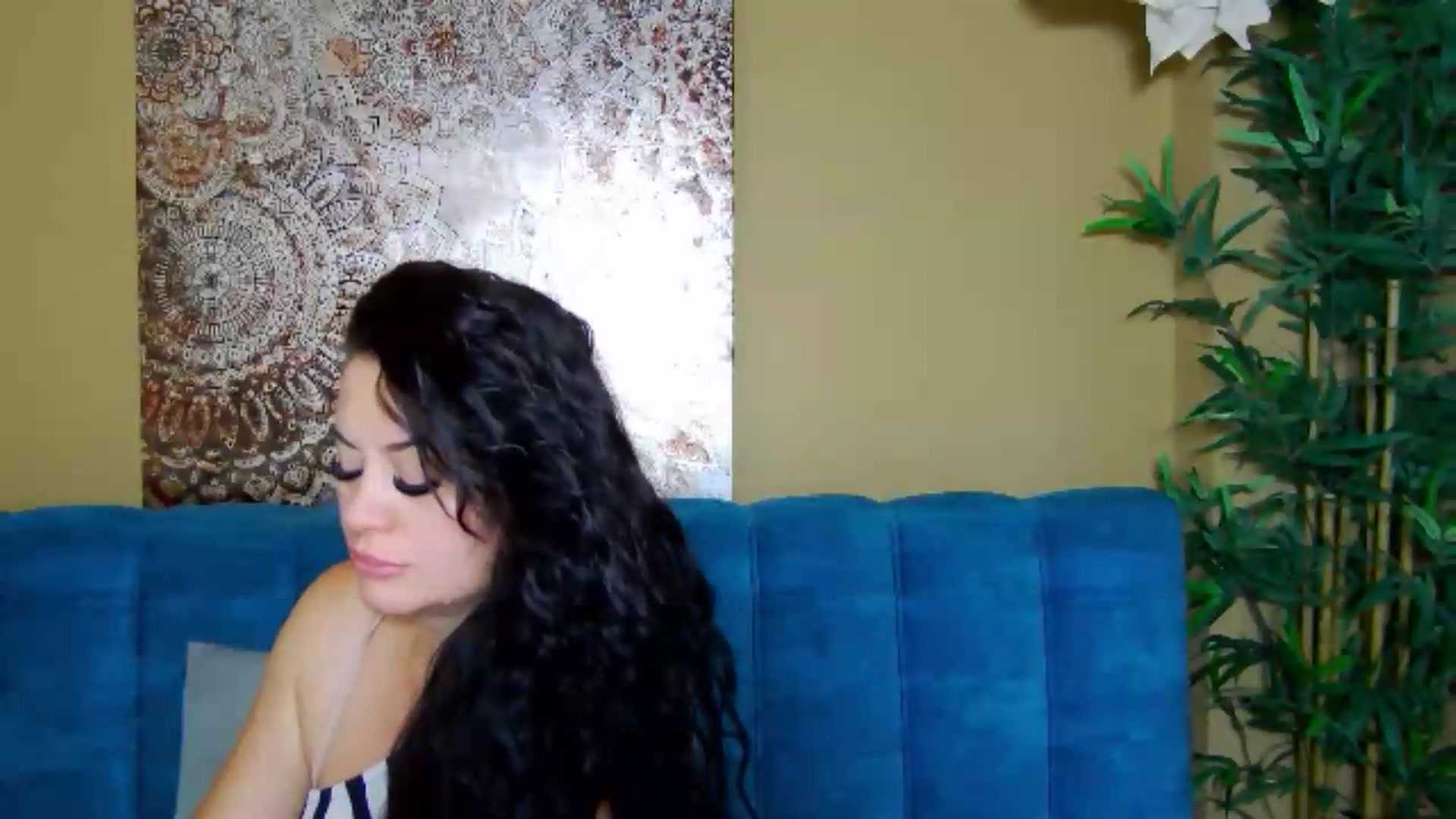 Gallery image thumbnail from ForeverChic's myfreecams stream on, 09/02/2026, 08:01 image 4 of 20