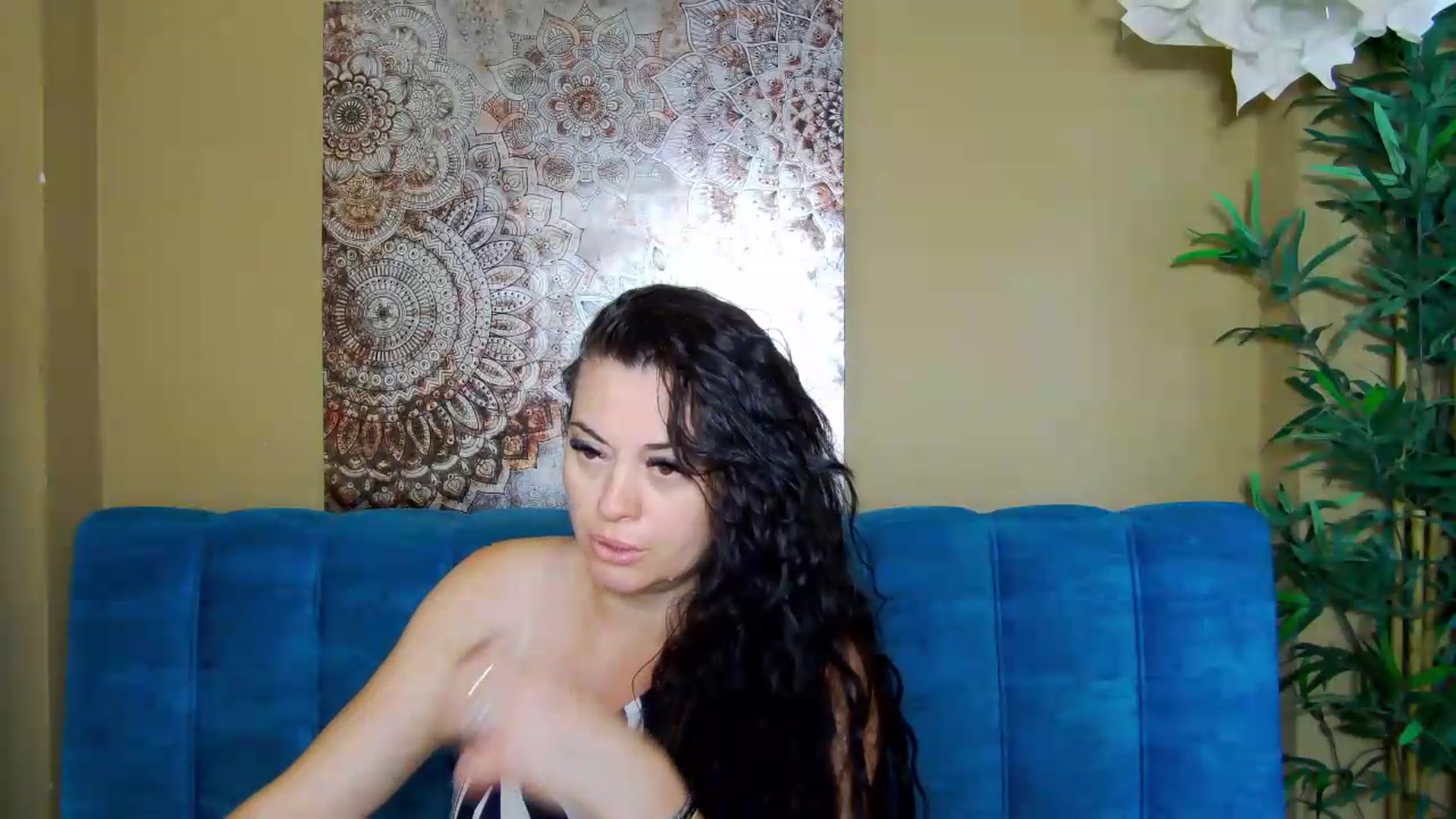 Gallery image thumbnail from ForeverChic's myfreecams stream on, 09/02/2026, 09:56 image 5 of 20