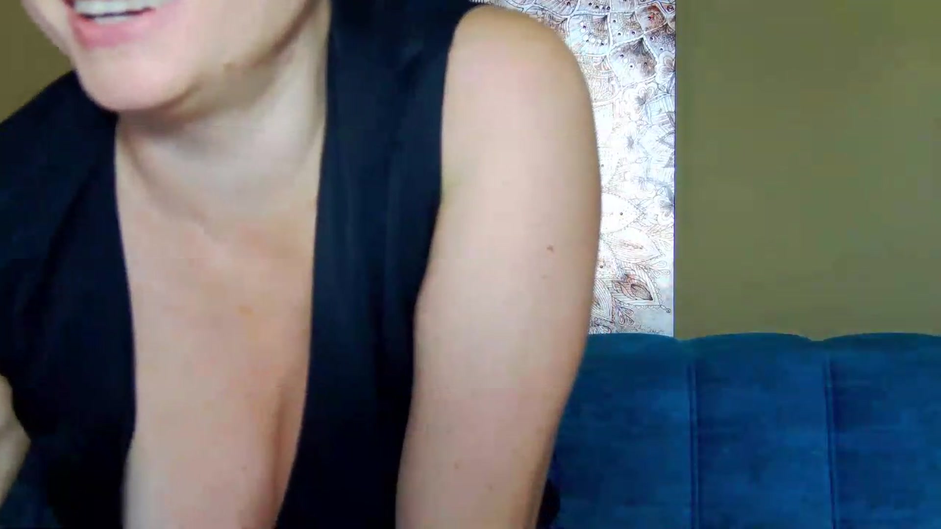 Gallery image thumbnail from ForeverChic's myfreecams stream on, 09/03/2026, 10:44 image 12 of 20