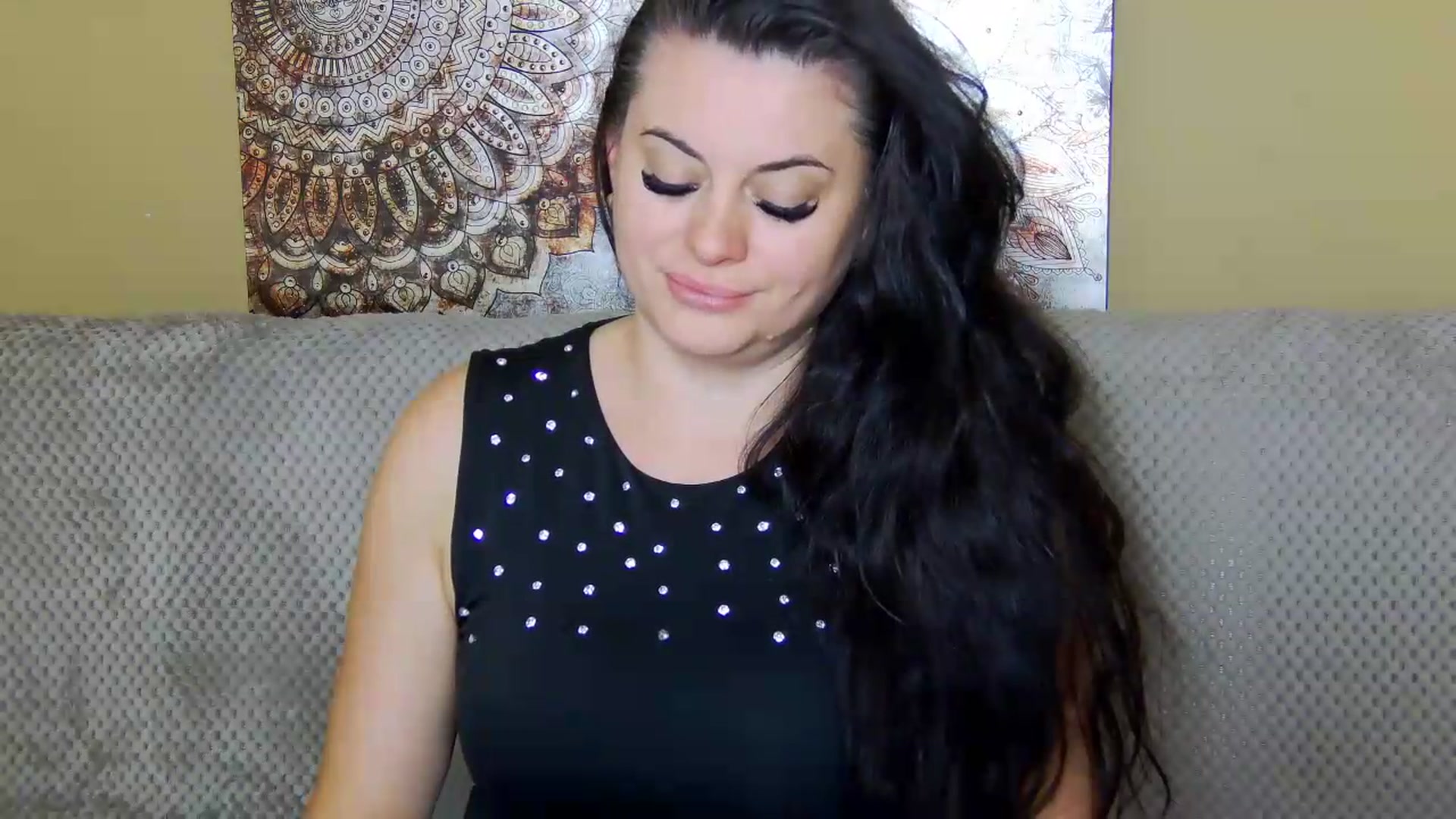 Gallery image thumbnail from ForeverChic's myfreecams stream on, 09/11/2026, 11:36 image 14 of 20