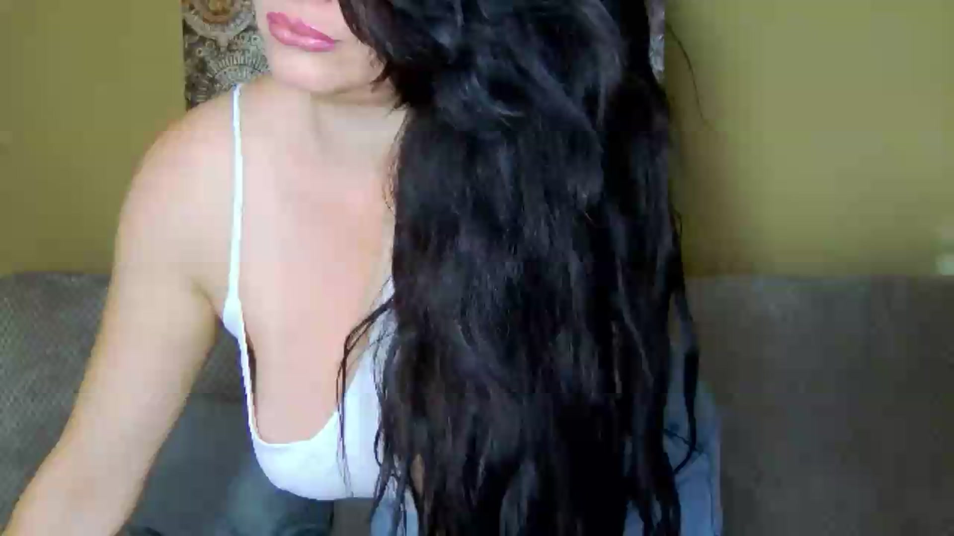 Gallery image thumbnail from ForeverChic's myfreecams stream on, 09/15/2026, 06:21 image 19 of 20