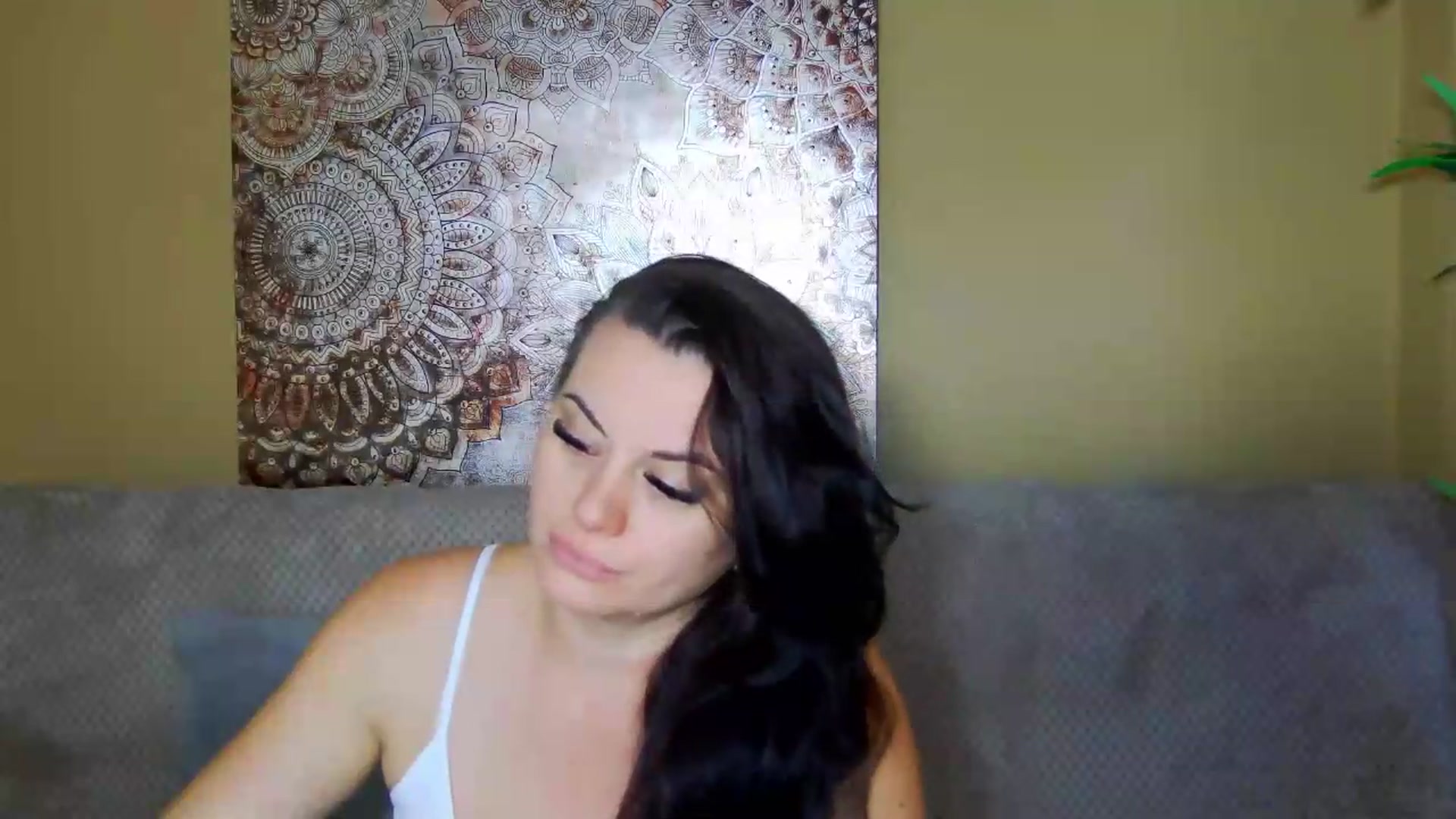 Gallery image thumbnail from ForeverChic's myfreecams stream on, 09/15/2026, 10:20 image 3 of 20