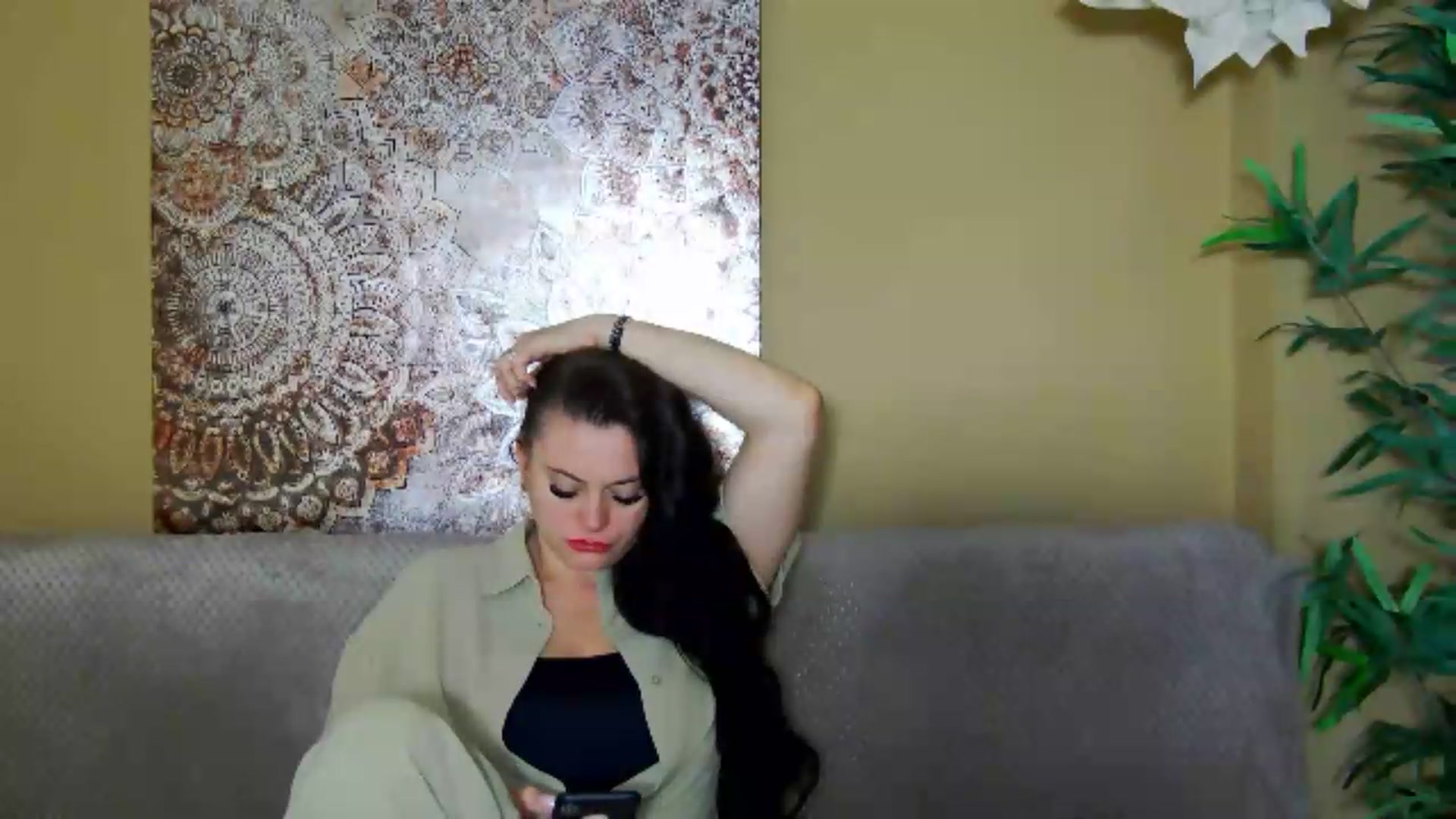 Gallery image thumbnail from ForeverChic's myfreecams stream on, 09/17/2026, 05:51 image 3 of 20