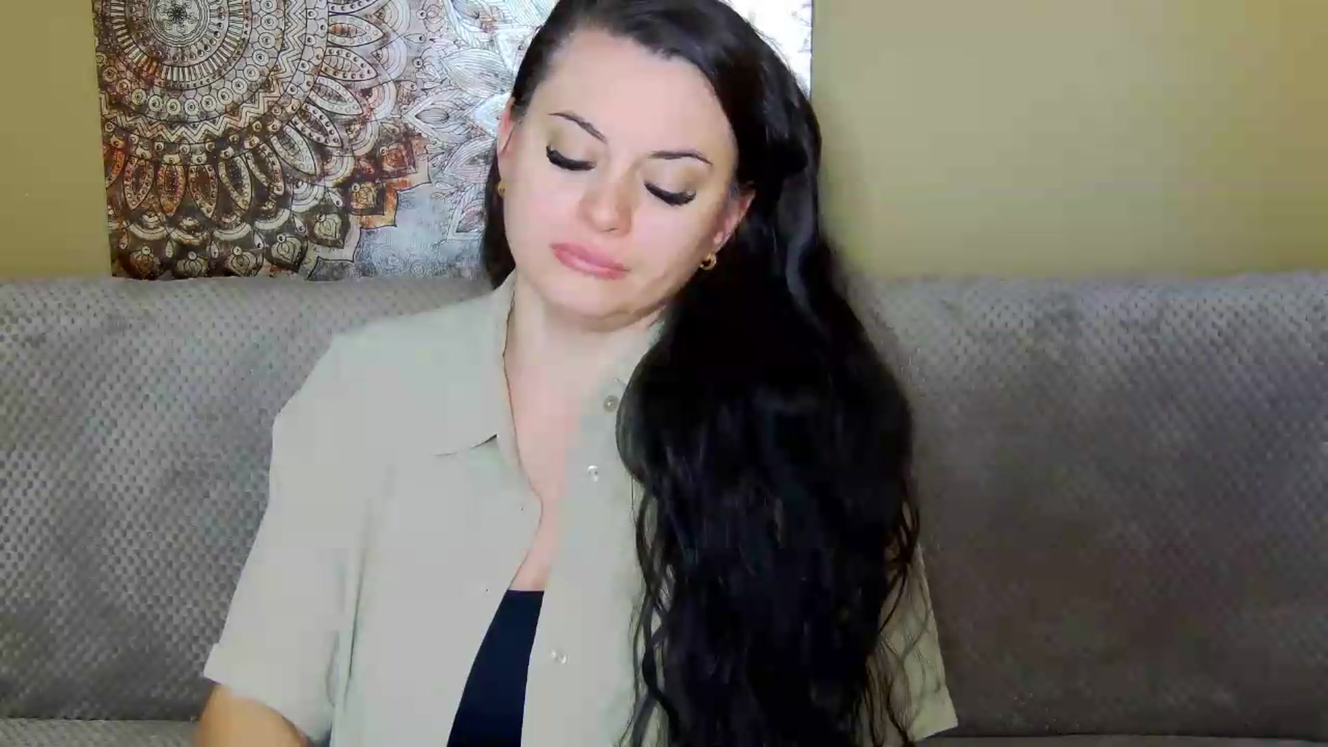 Gallery image thumbnail from ForeverChic's myfreecams stream on, 09/17/2026, 10:58 image 15 of 20
