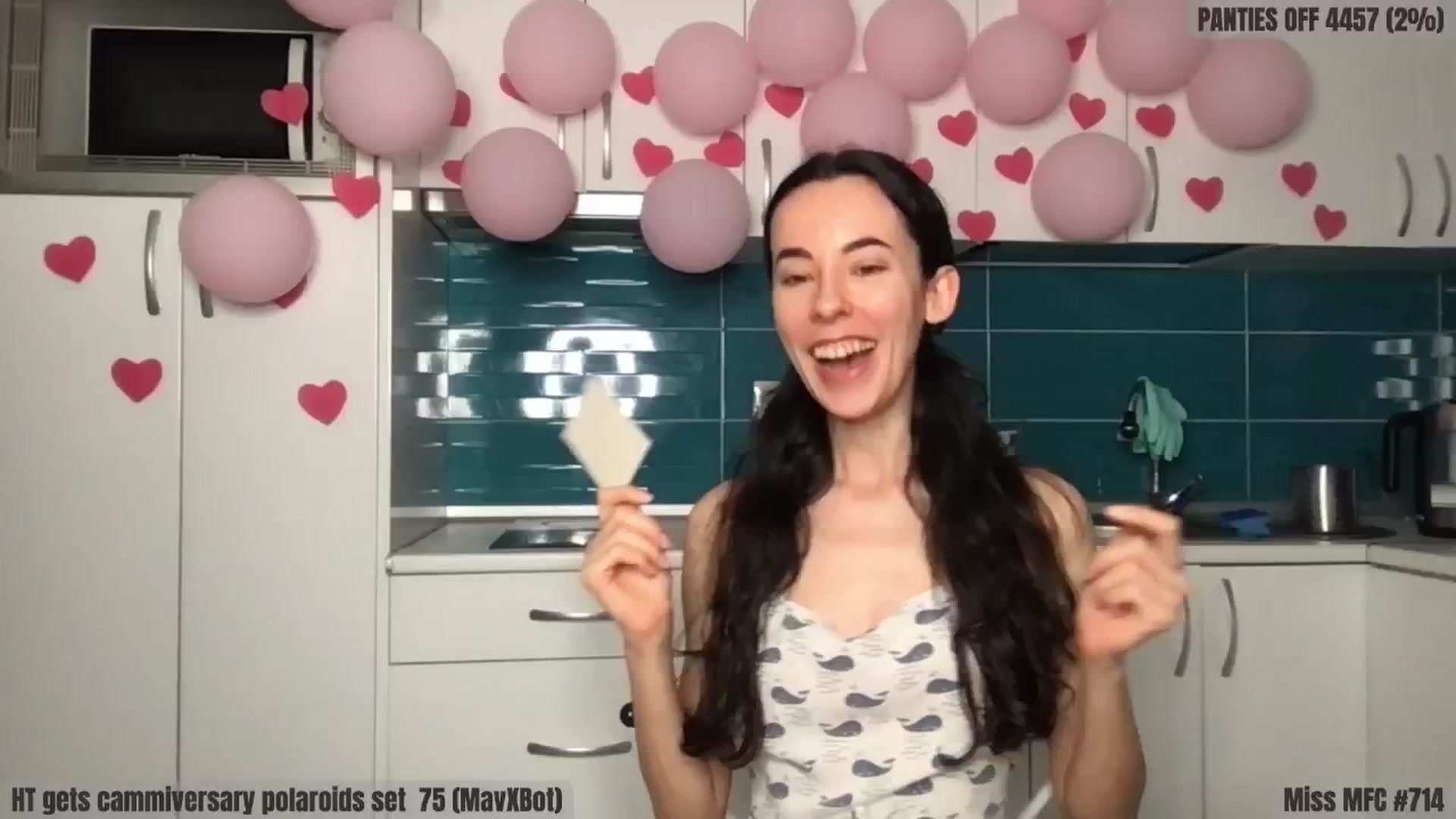 Gallery image thumbnail from ForeverCoffee's myfreecams stream on, 11/18/2024, 24:04 image 1 of 20