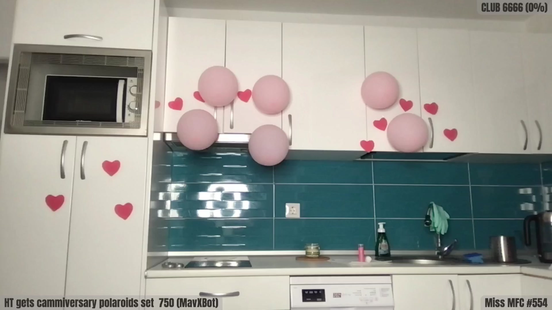 Gallery image thumbnail from ForeverCoffee's myfreecams stream on, 11/18/2024, 24:04 image 18 of 20