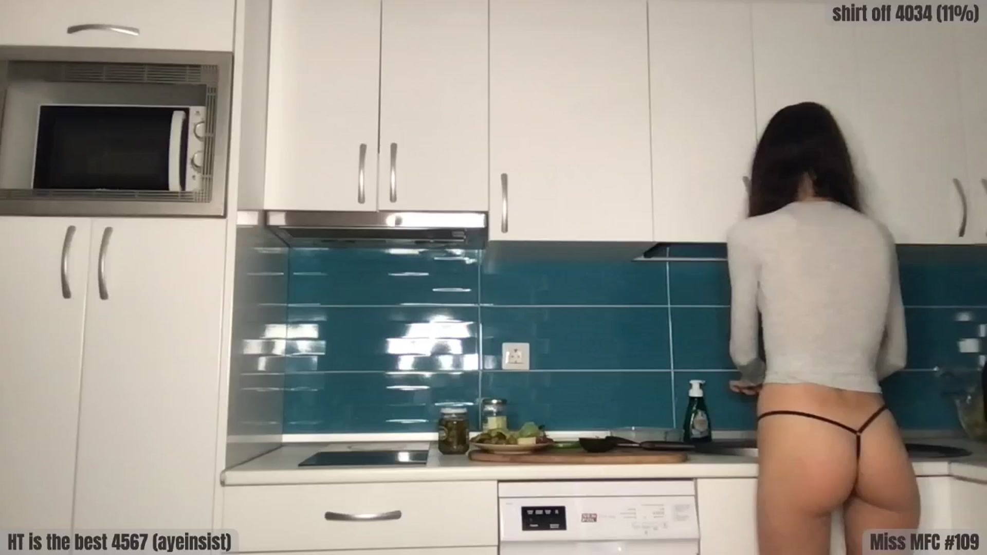 Gallery image thumbnail from ForeverCoffee's myfreecams stream on, 01/06/2025, 24:03 image 1 of 20